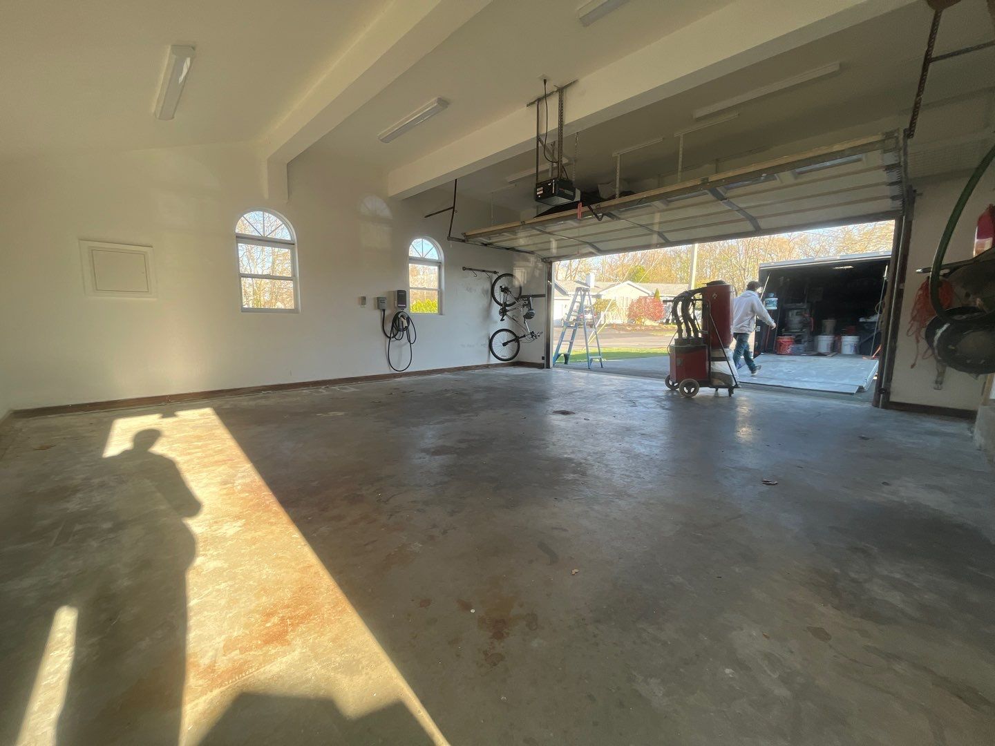Garage in Shrewsbury, MA 01545 by Symphony Concrete Coatings