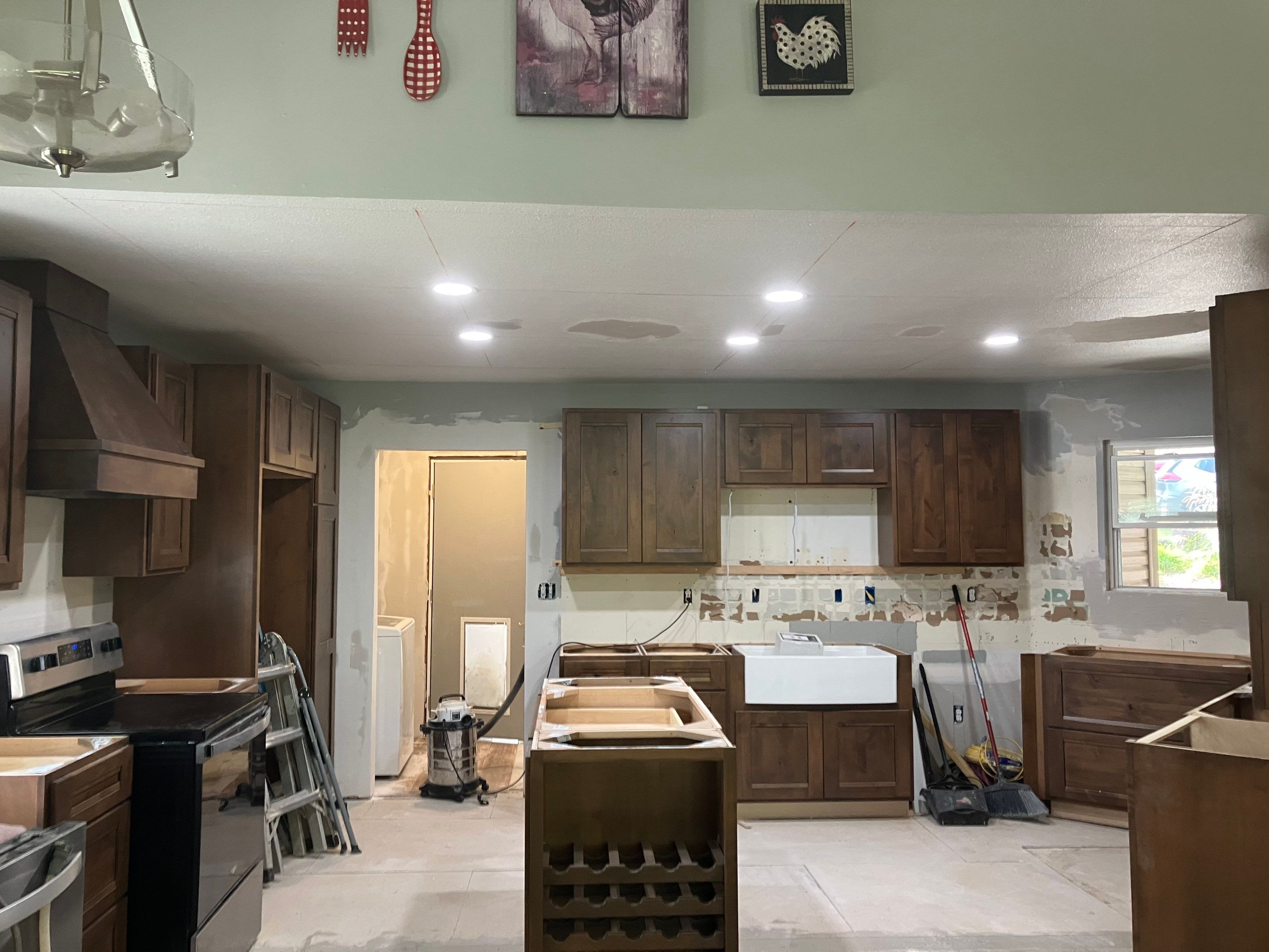 A Beautiful Kitchen Transformation by Kitchen Works LLC