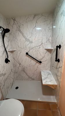 Leon Valley Tub to Shower Conversion