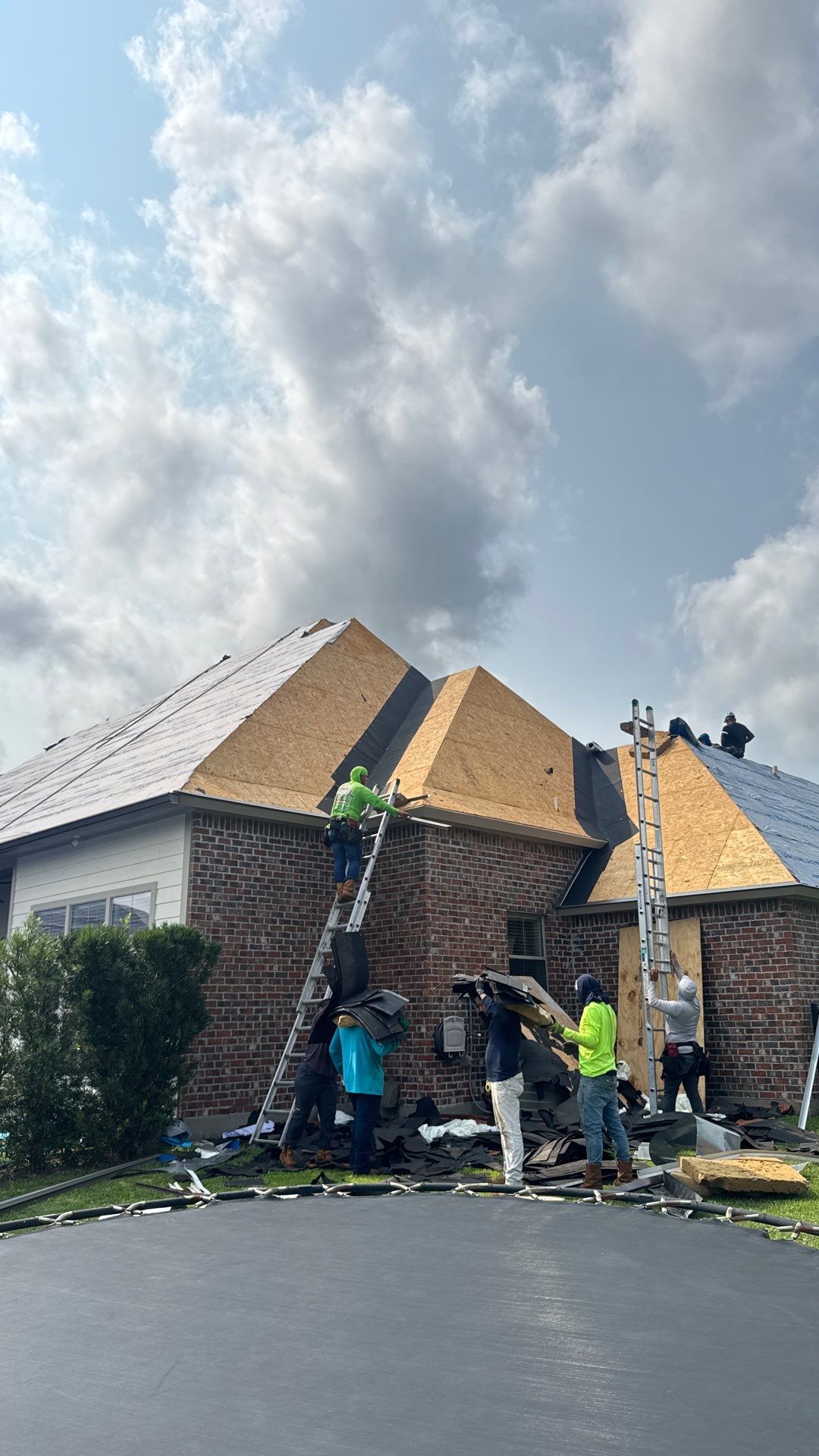 Driftwood - Certainteed by Top Team Roofing & Construction