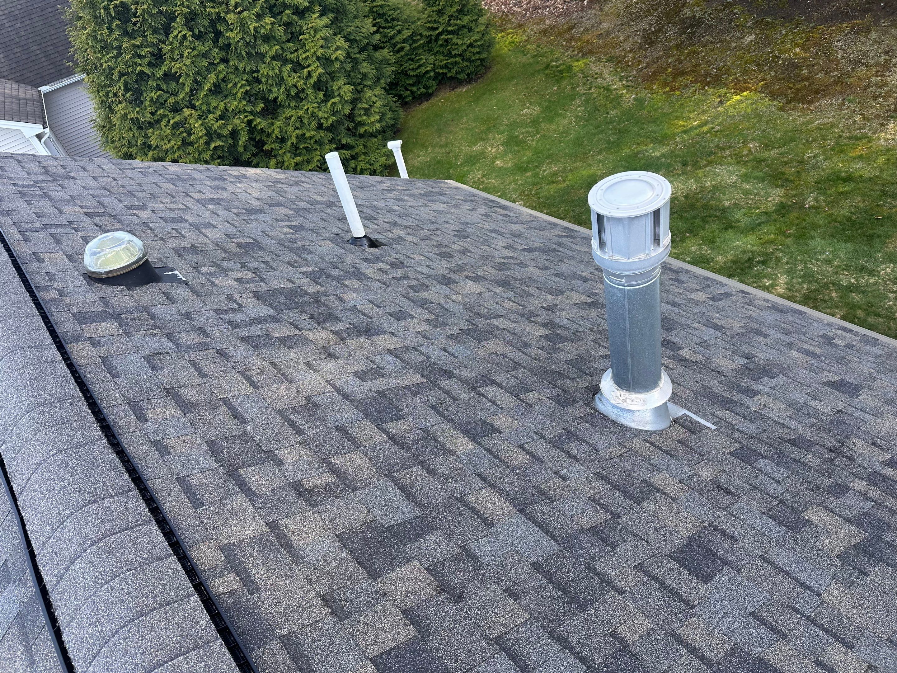 🏡 Bold Contrast, Big Upgrade – Keene, NH by Tall pine roofing