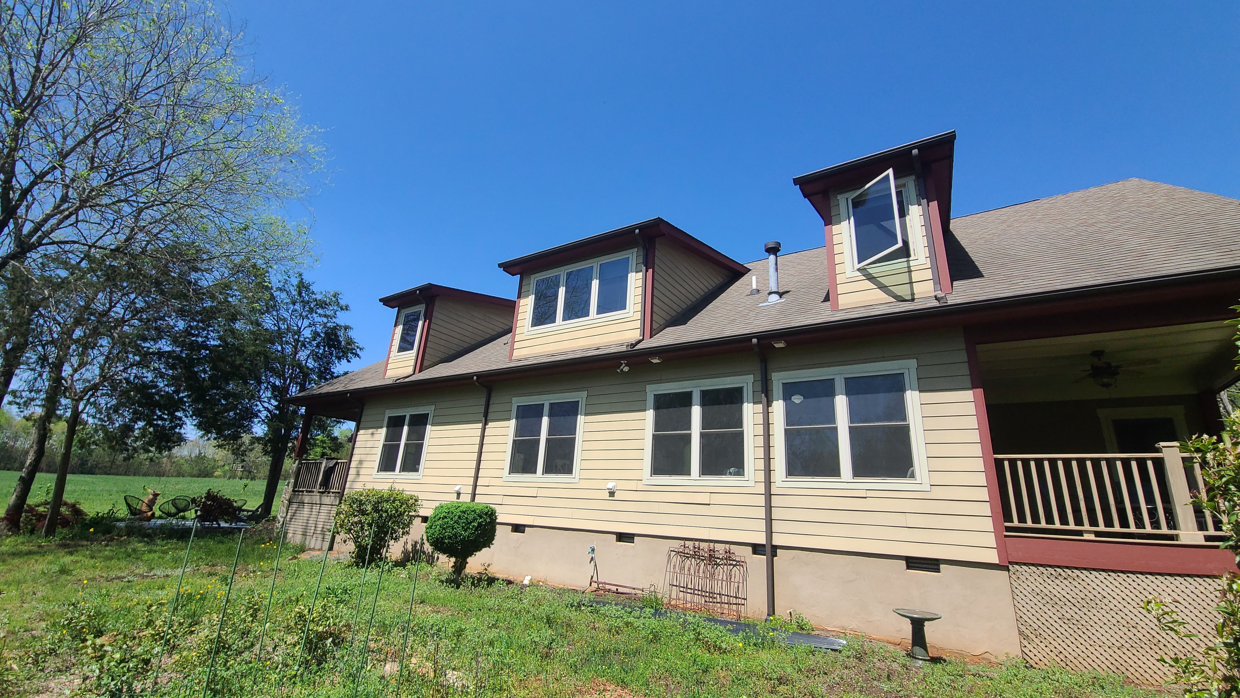 Tony's roof by BROCK BUILDERS 