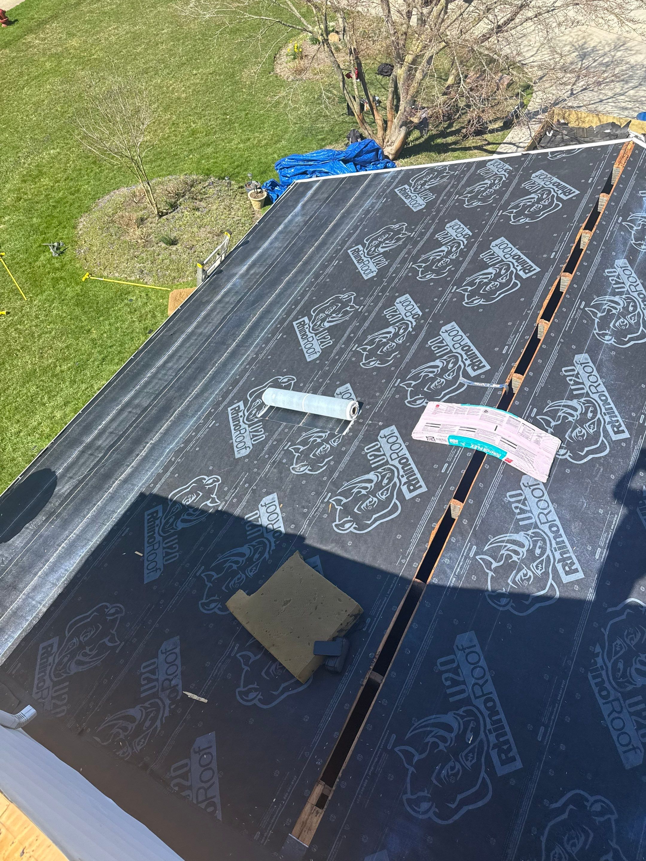 Roof Replacement using Owens Corning Onyx Black by 180 Contractors