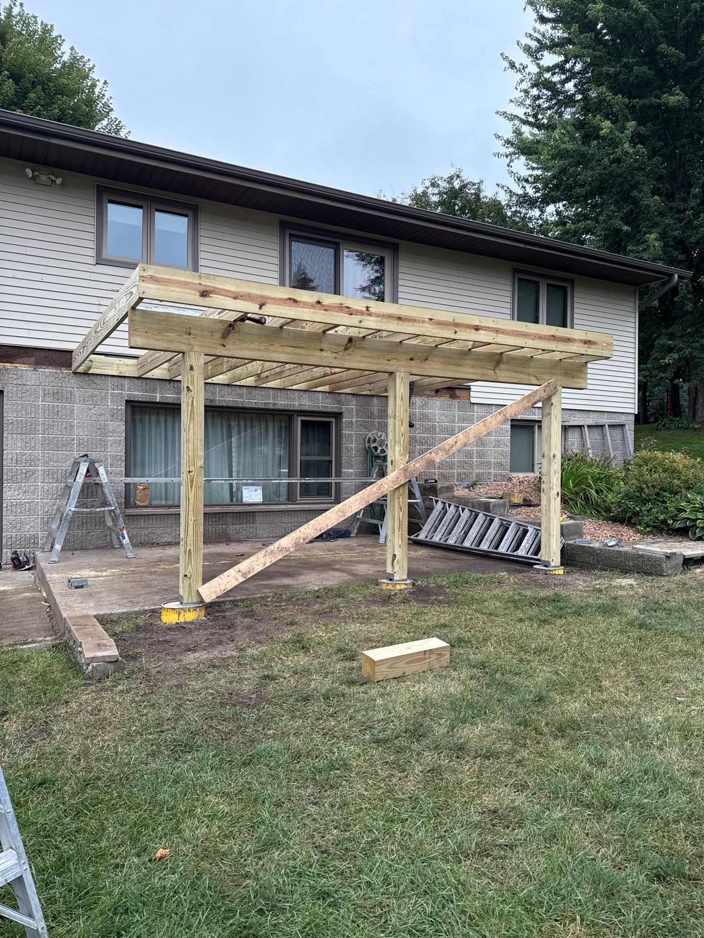 Deck Replacement by Zablocki Roofing & Exteriors