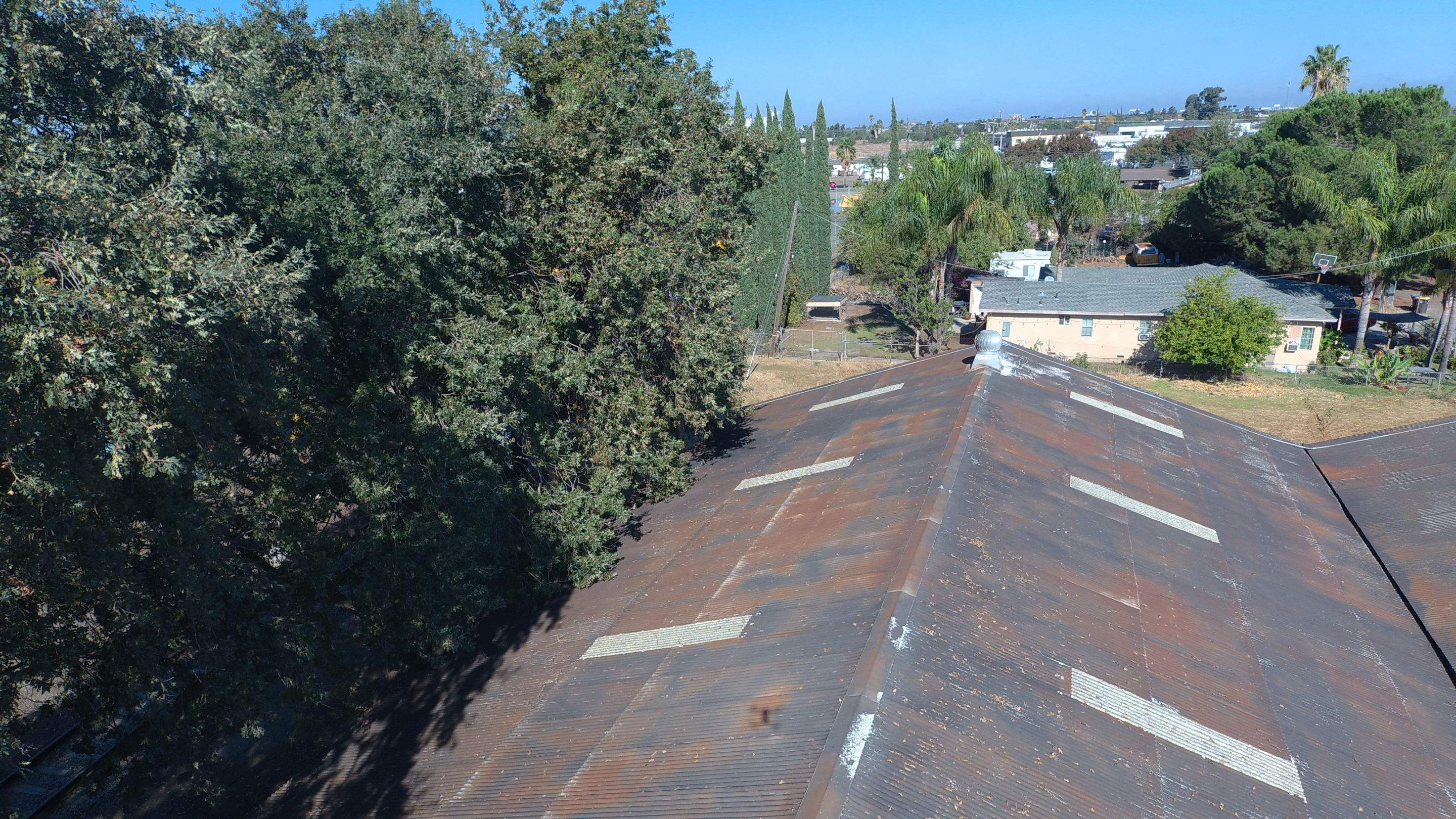 MR Roofing system using Conklin BenchPly system with PUMA top coat by Straight Edge Roofing Inc
