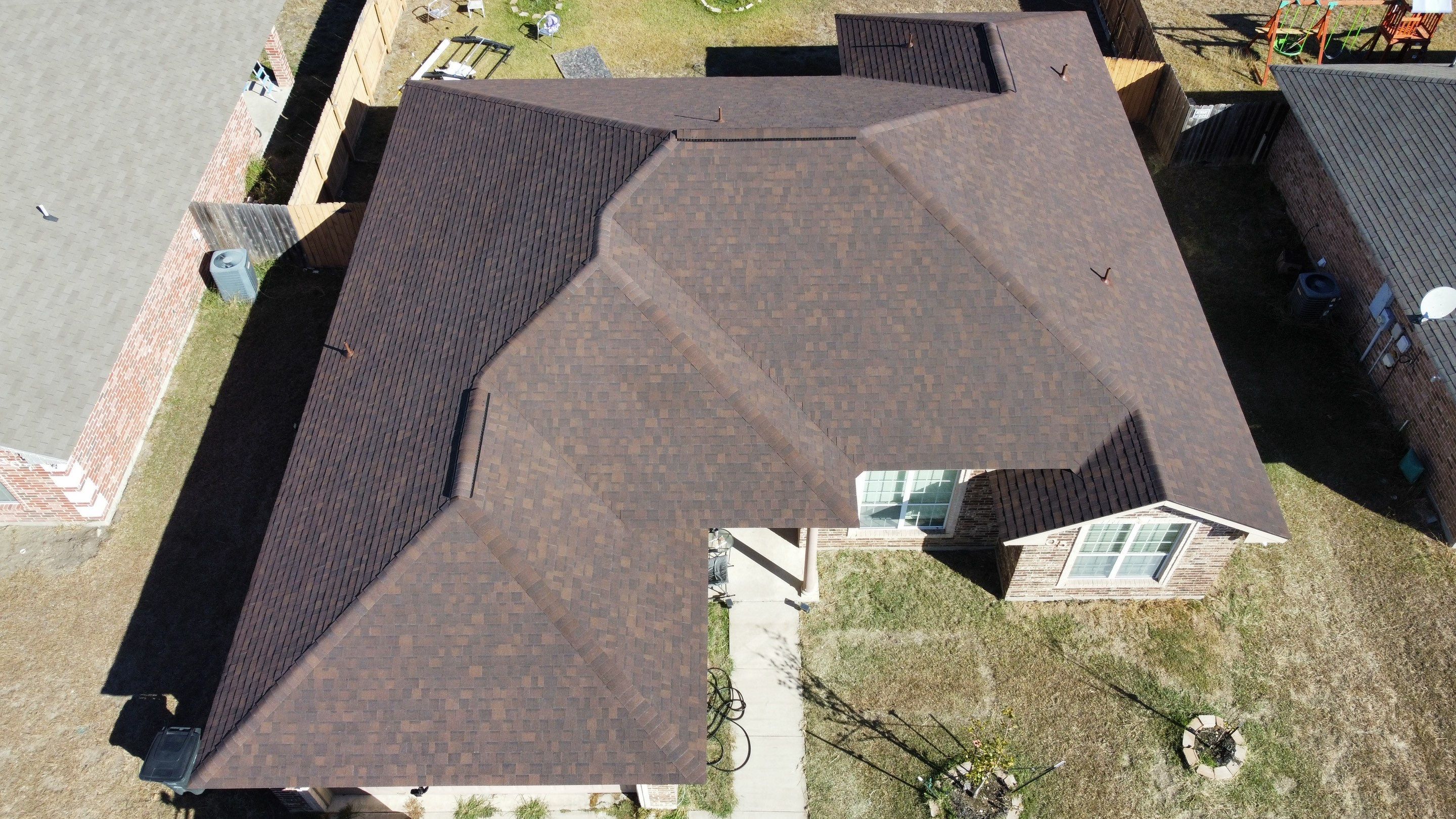 Residential Roofing Installation using Owens Corning Oakridge by Kstylez Roofing & Construction