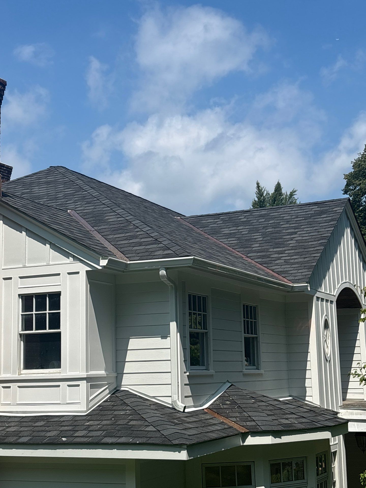 James Hardie Lap and Board & Batten Colonial in Briarcliff Manor, NY by Ideal Siding - Westchester
