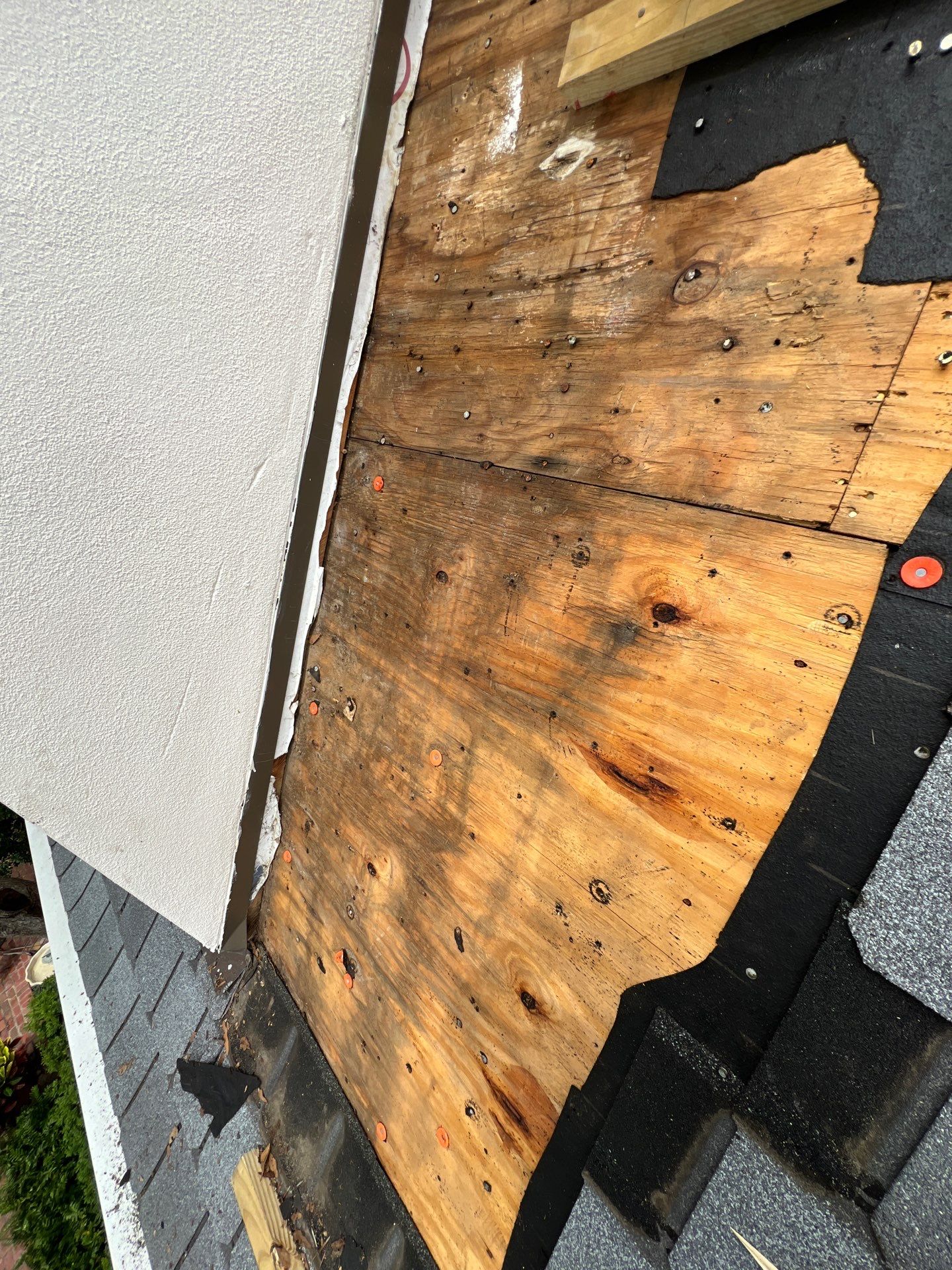 Residential Roofing Repair using Owen's Corning Duration (Lifetime) Shingles by Roof Repair Company