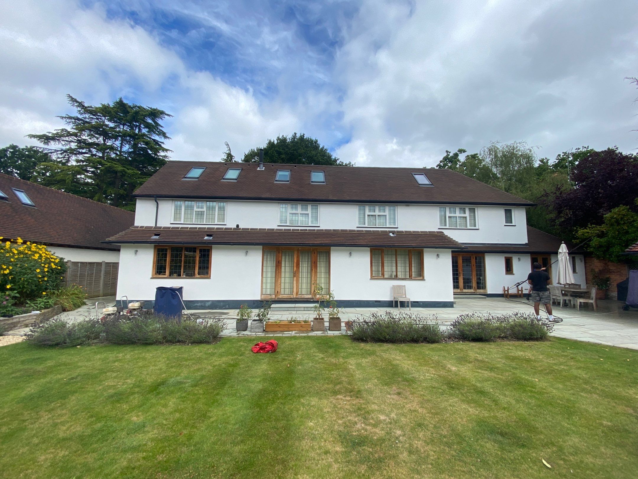 Roof And Render Clean using Honda 15lpm Low Pressure Washing Machine by Ges Exterior Cleaning ltd