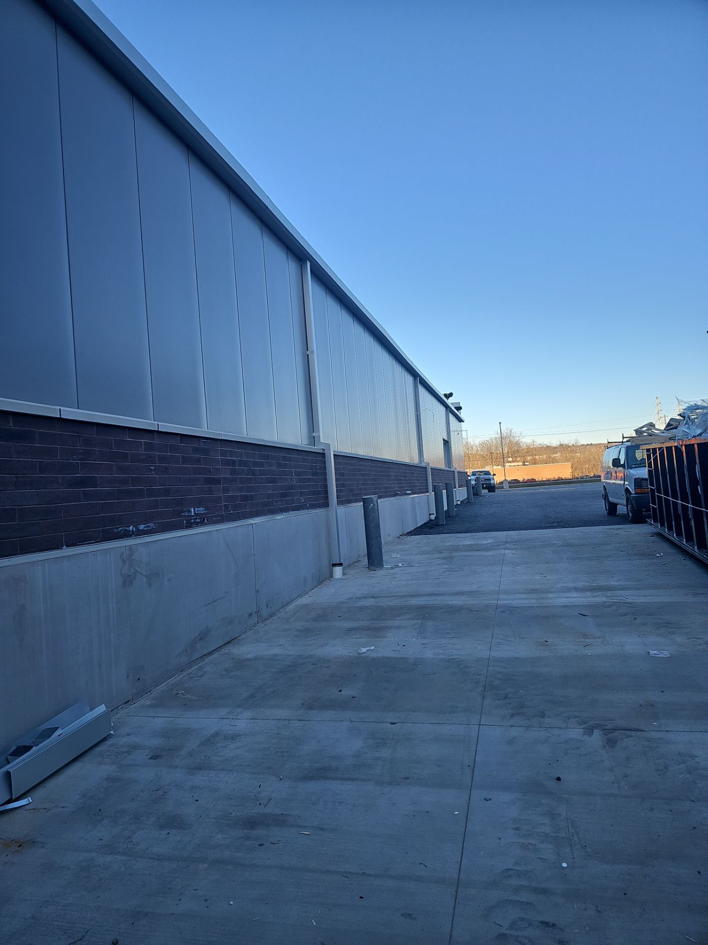 Commercial Roofing Installation using Insulated roof and wall panels by Nitro Roofing and Construction