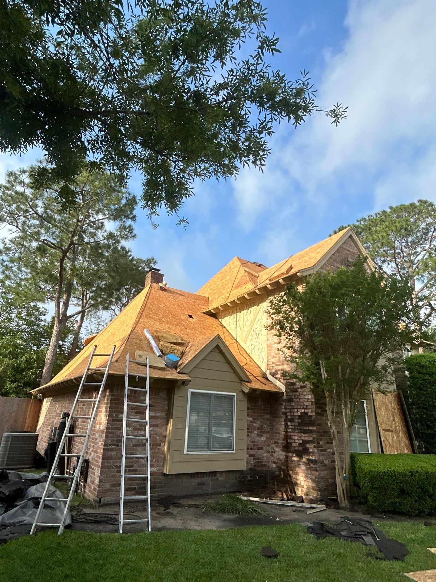 Roof Replacement in Houston TX by Roof Repair Company