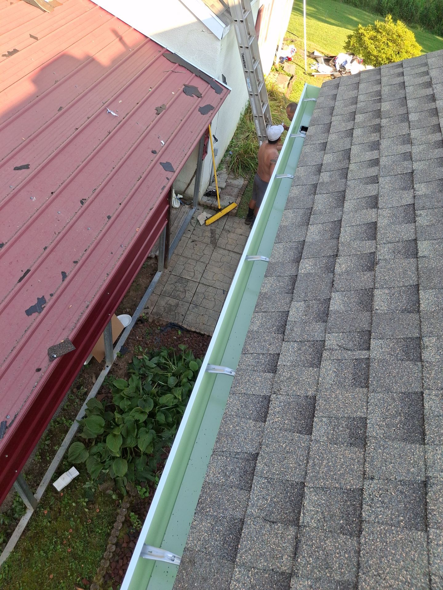 Residential Roofing Installation using GAF Timberline HDZ Weatherer Wood by Rainstoppers Roofing