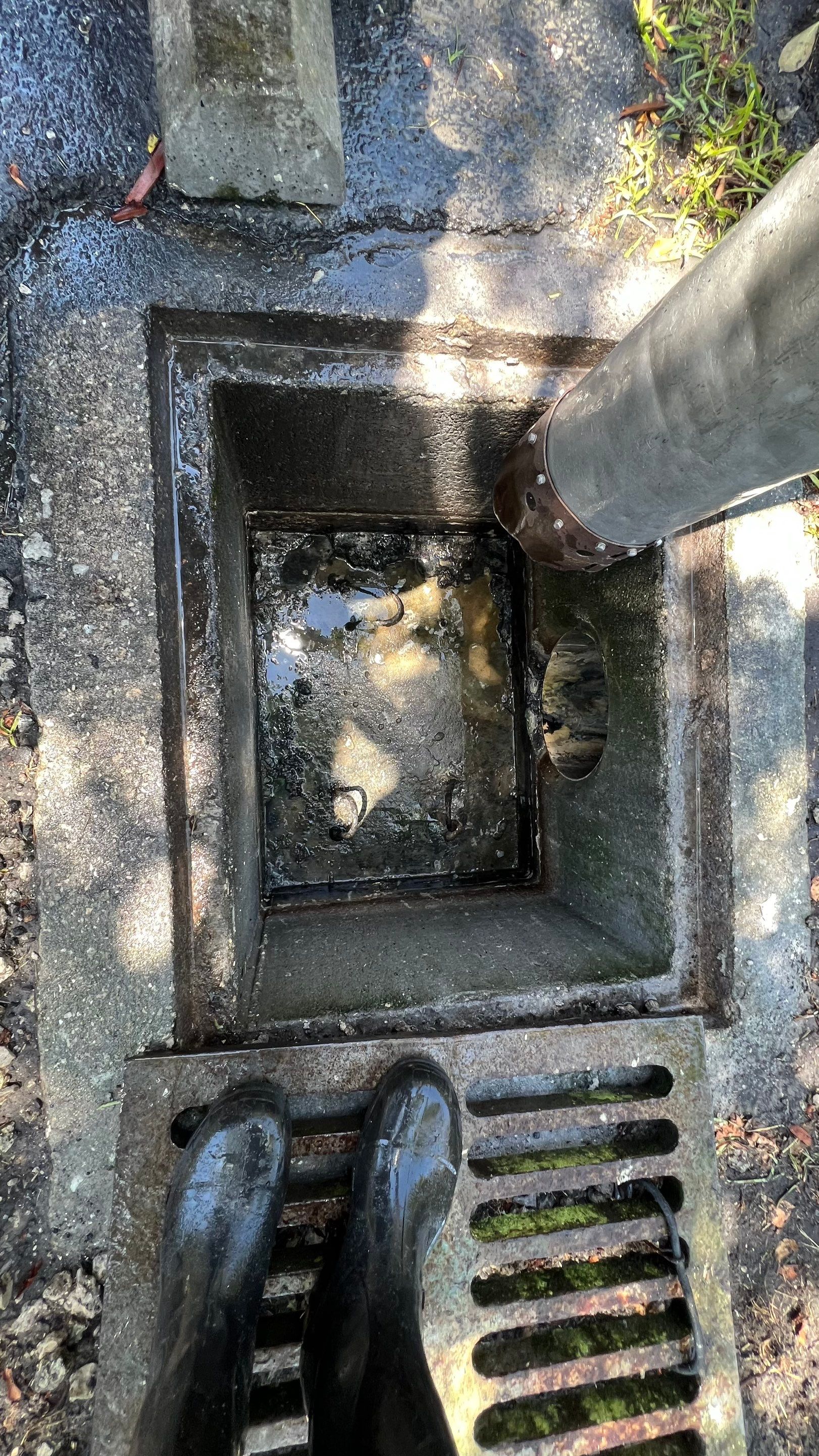 Condo Storm Water System Cleaning and Maintenance by APS Power & Water
