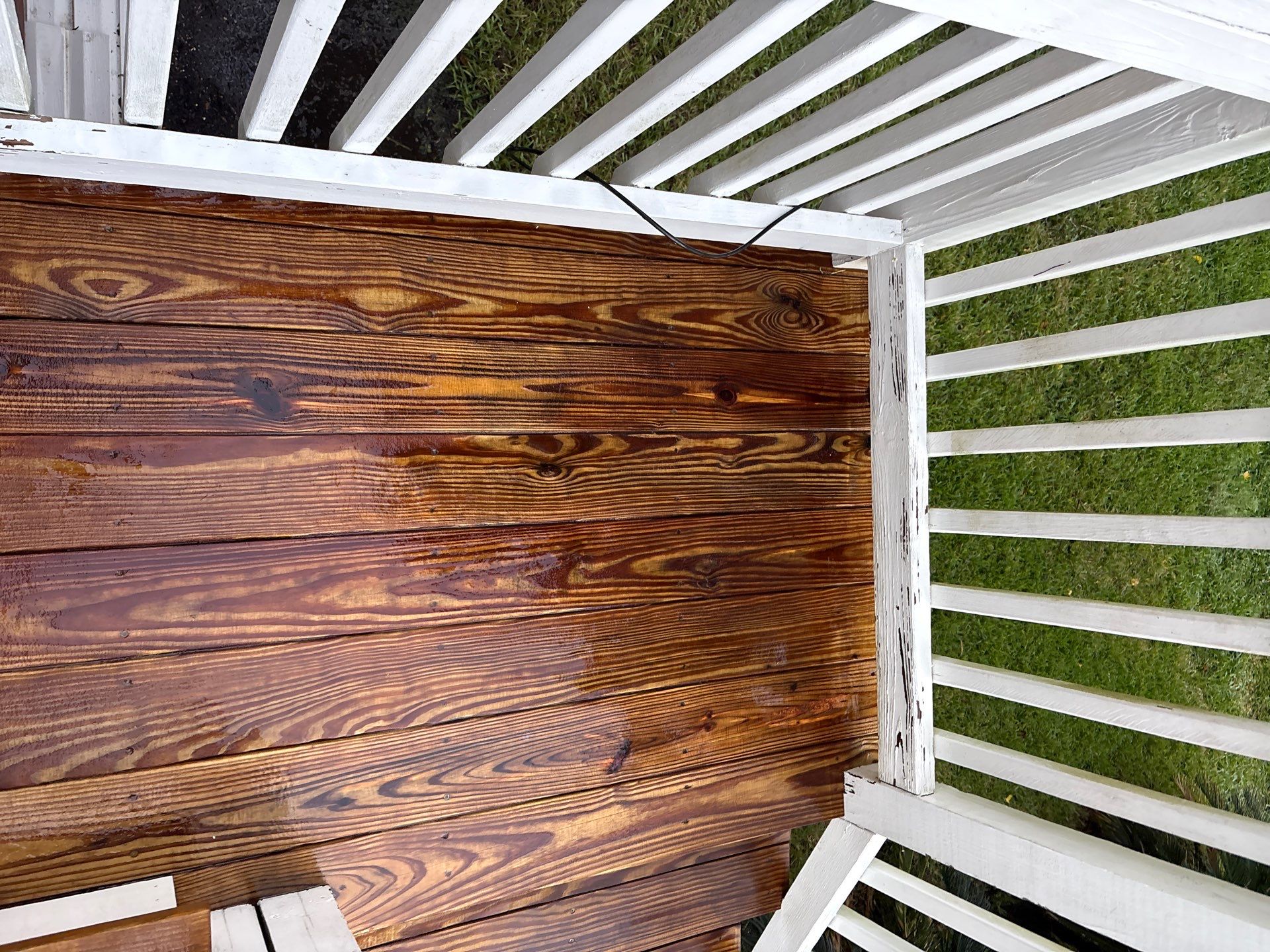 Wood Deck using Wood Sealant by DuraSeal