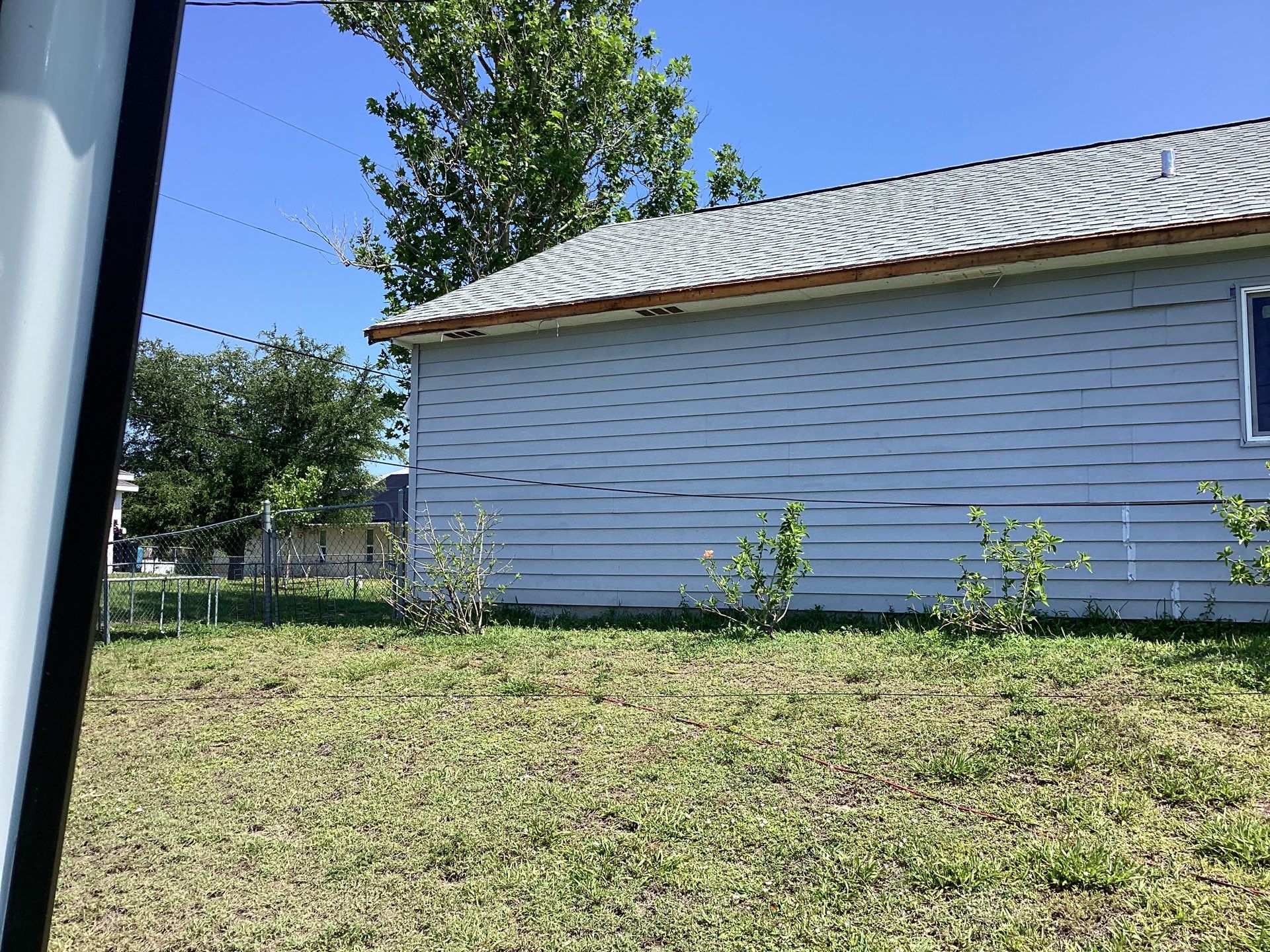 Aluminum Seamless Gutters using Splash Guard in Cape Coral FL by Gutter Professors