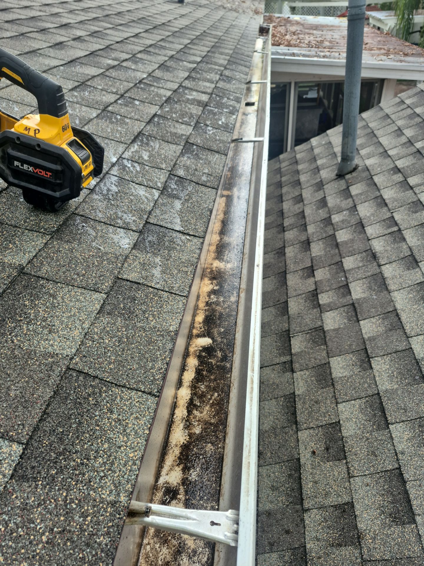 Project in St. Petersburg 33713 by Mitchell Roofing Company LLC 
