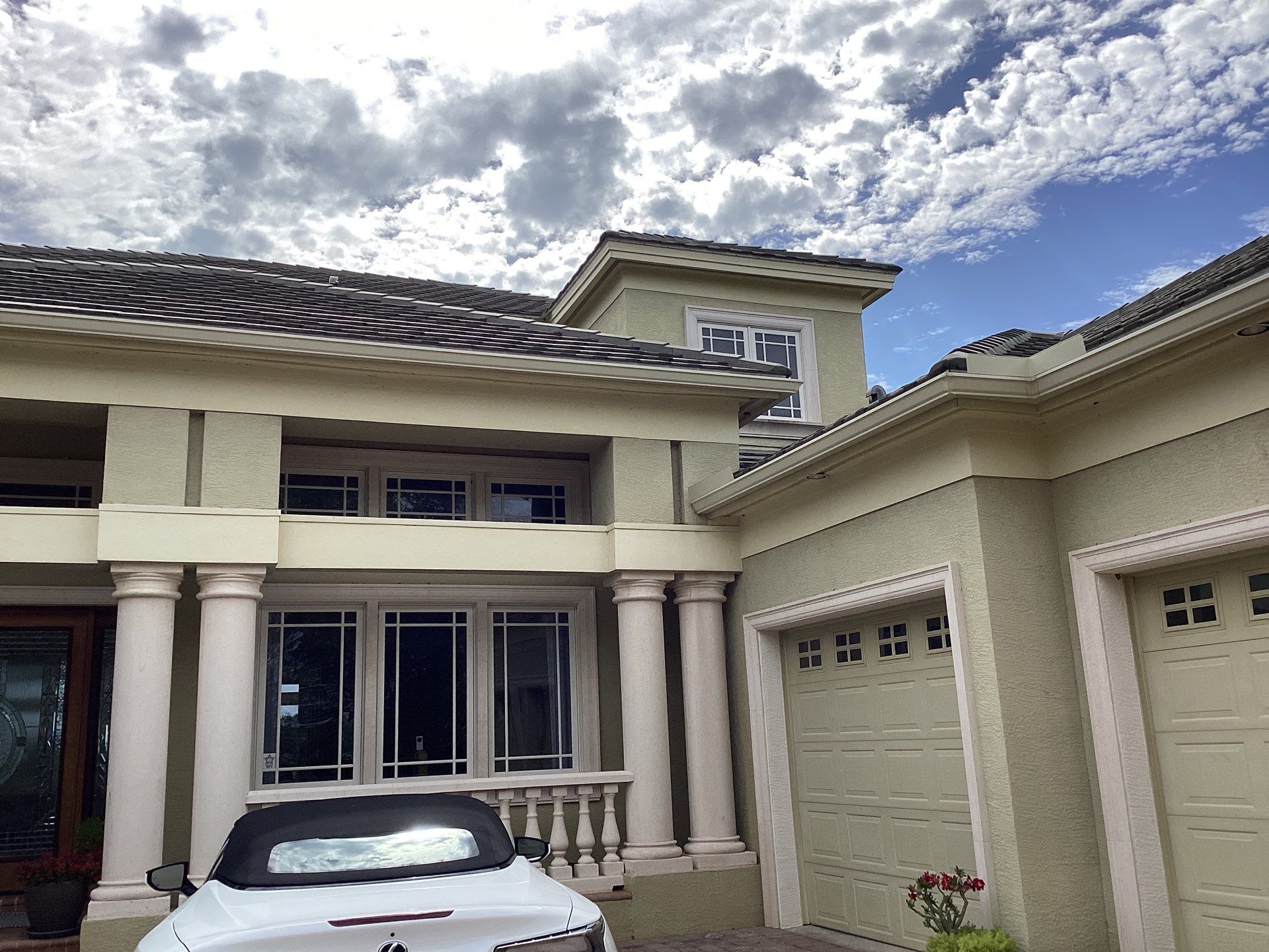 Gutter Project 7 inch seamless gutters using Cameo Gutters in Sarasota FL by Gutter Professors