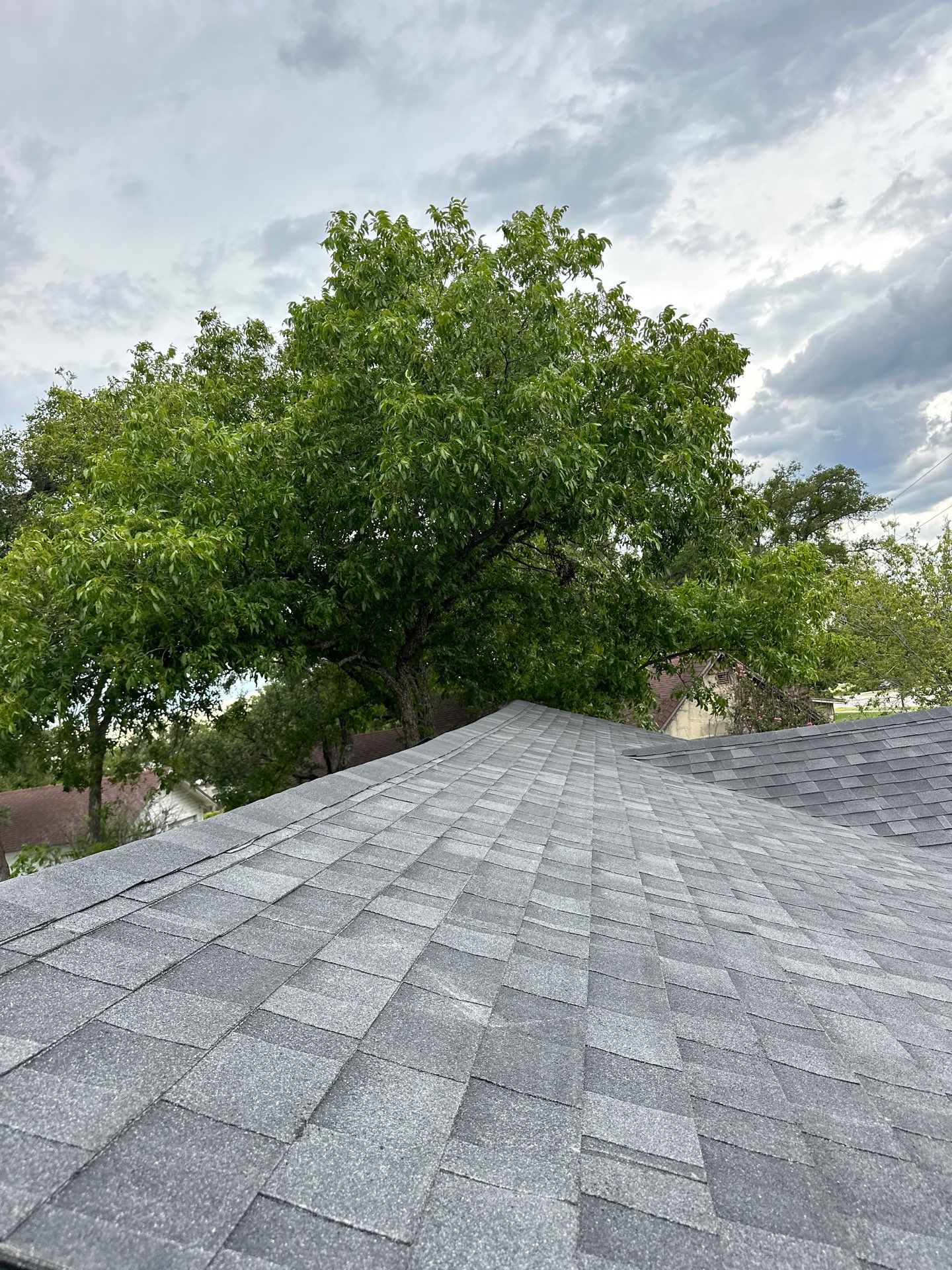Residential Roofing Installation using Owens Corning Oakridge Onyx Black by DeZign Roofing & Exteriors