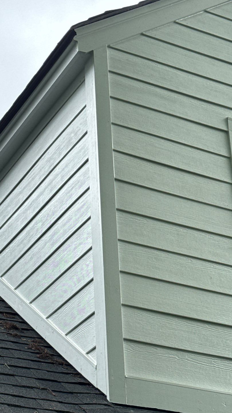 Annandale: James Hardie Siding Installation by RM Banning, Inc.