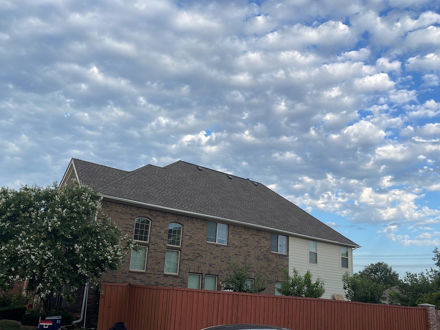 GAF HDZ - Weathered Wood by Elite Roofing LLC