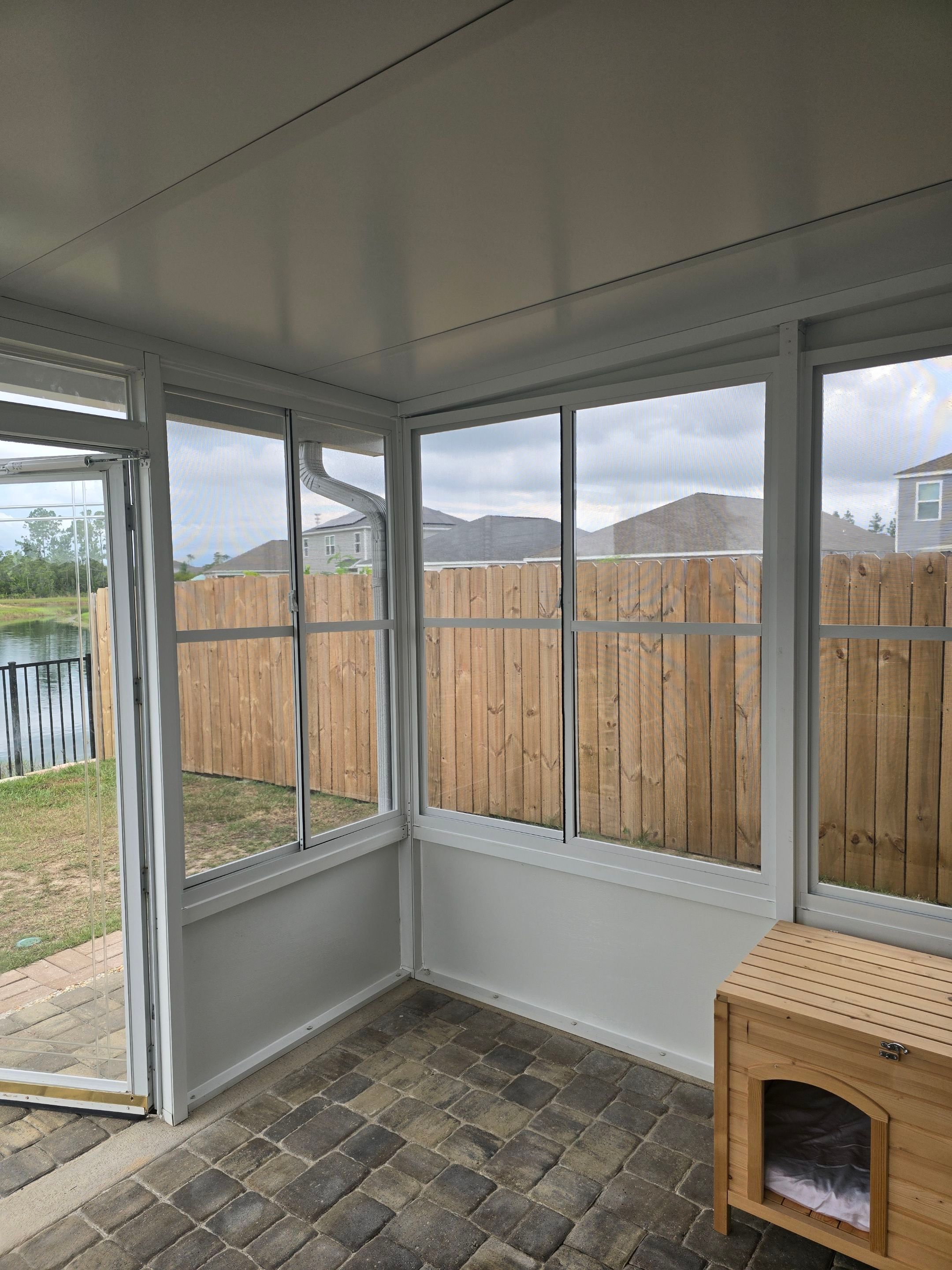 Screen Room using Colorbeam by Titan Sunrooms