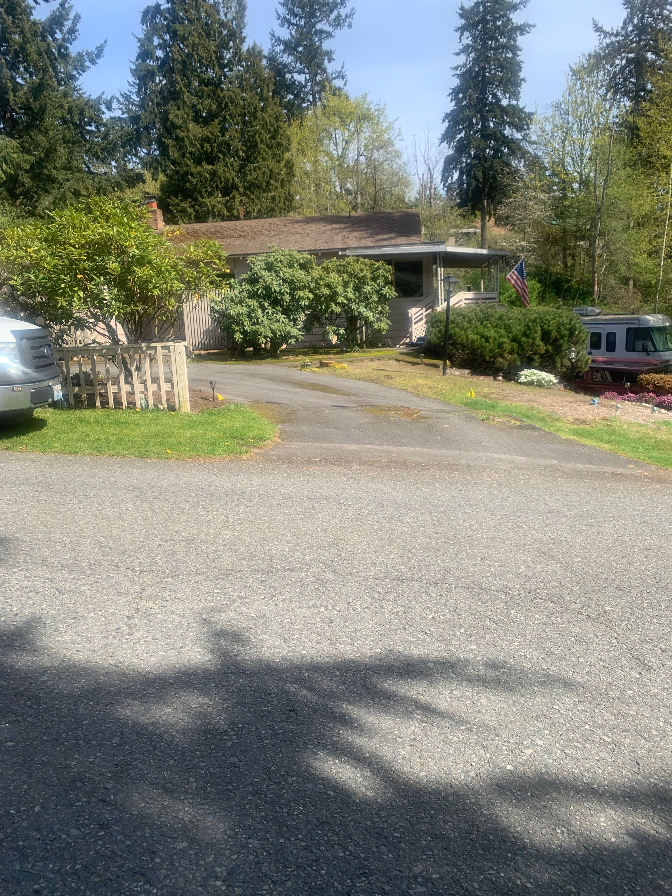 Modern Entry Fence by Jireh Asphalt & Concrete Inc 