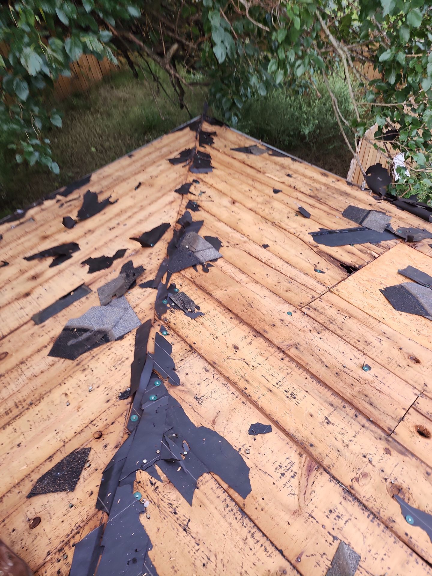 Residential Roofing Installation using Owen's Corning Duration (Lifetime) Shingles by Roof Repair Company