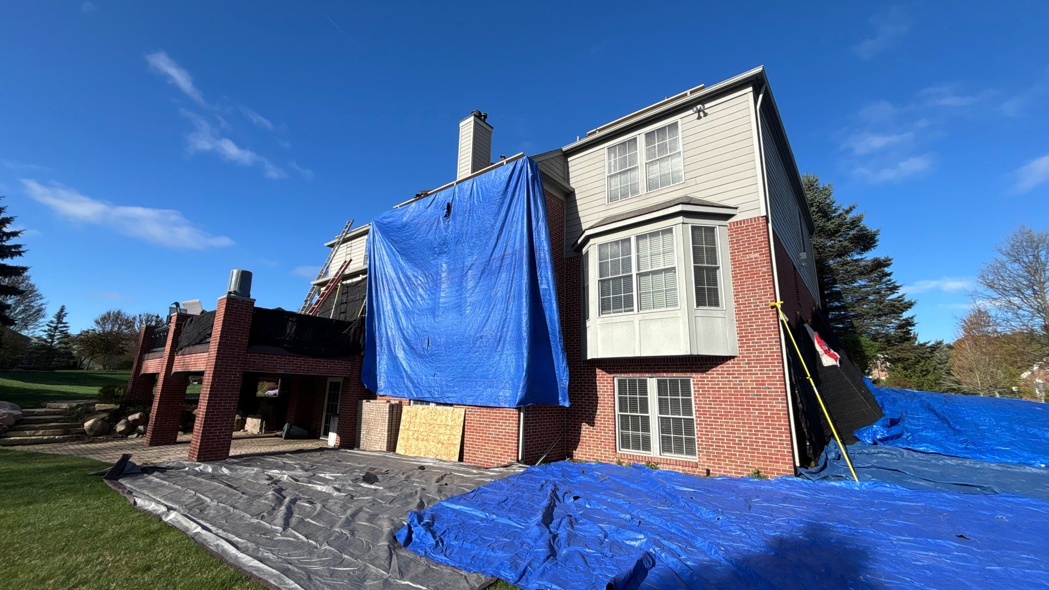 Roof Replacement using Owens Corning Onyx Black by 180 Contractors