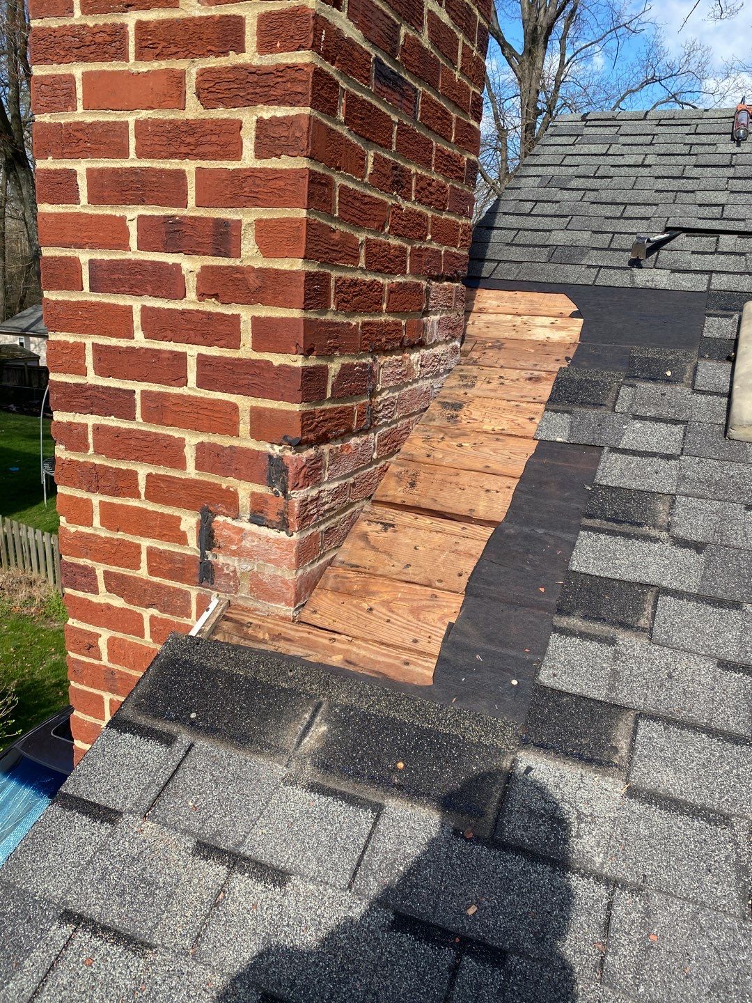 Annandale: CertainTeed Landmark Pro Designer Shingles in Max Def Charcoal Black by RM Banning, Inc.