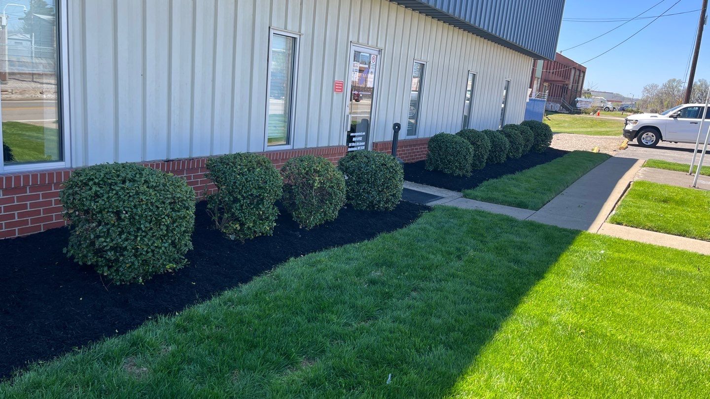 Full service mow and fertilizer before and after treatments using Fertilizer/Lime/and Mowing by GrassBusters, Inc.