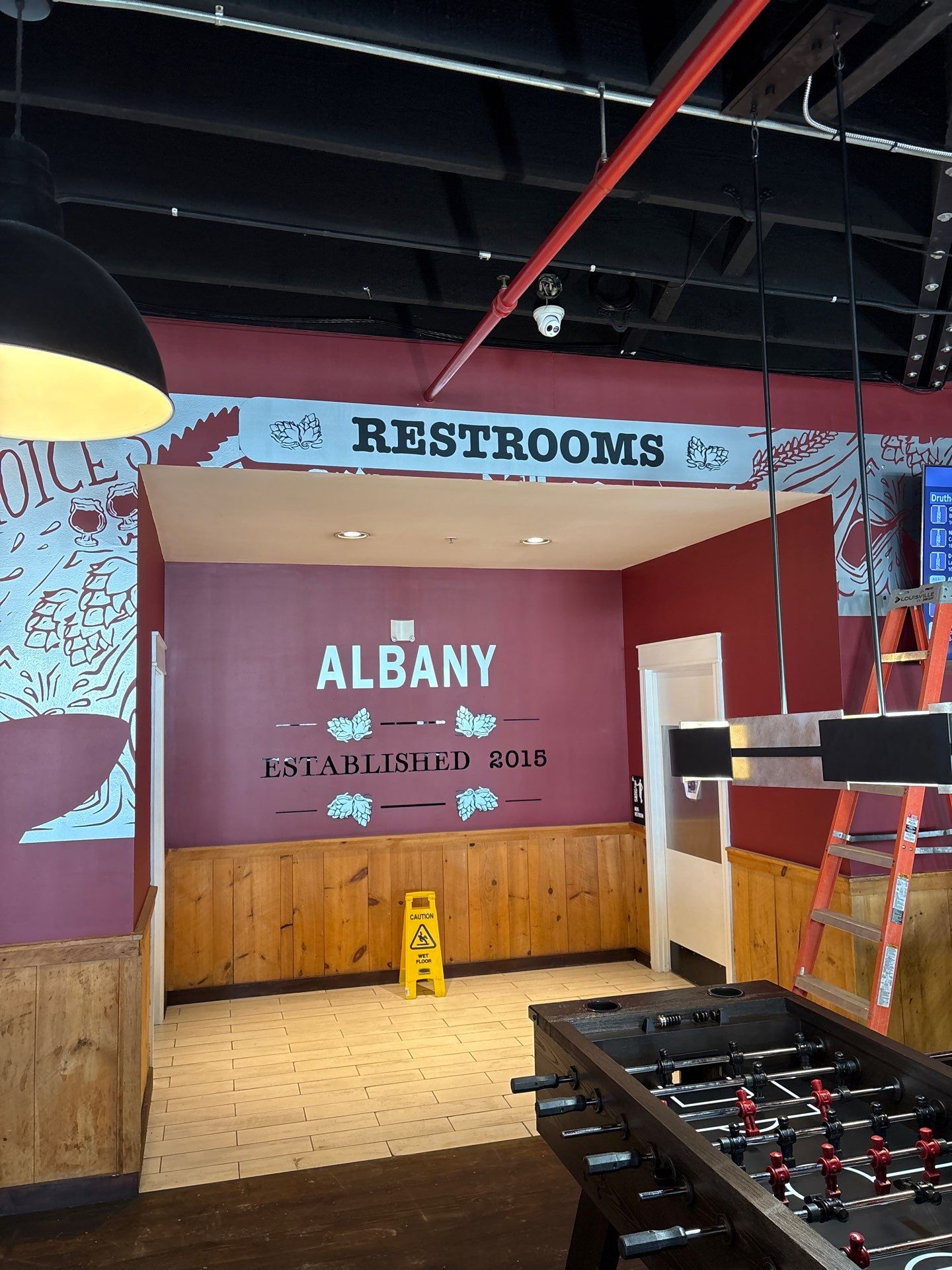 Druthers Albany NY - Vinyl & Interior updates by FASTSIGNS of Saratoga Springs 