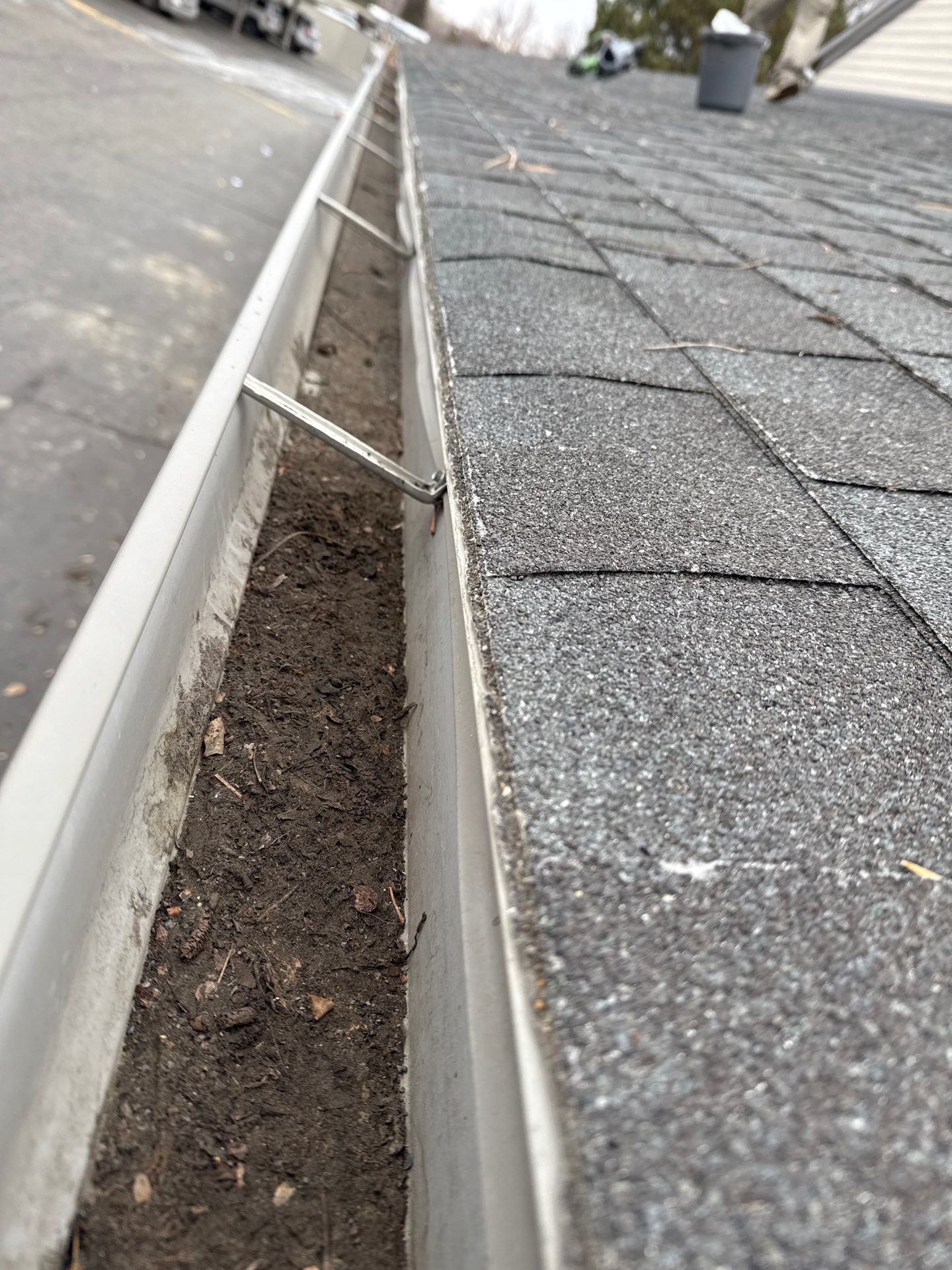 Commercial gutter cleaning Billings, MT after photo with clean gutters