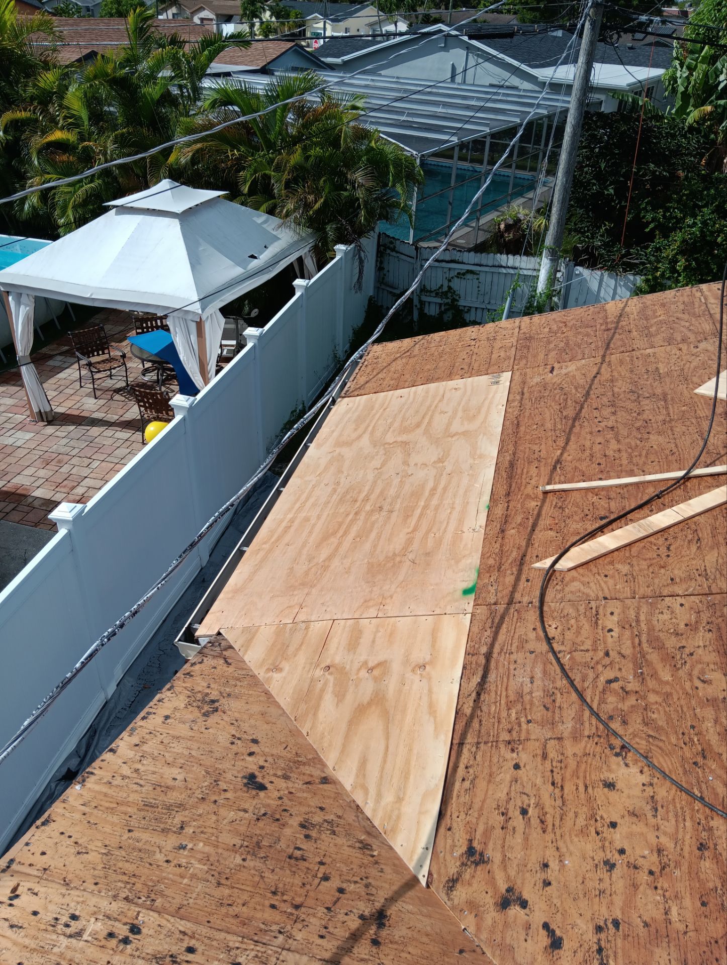 Shingles Roof in Boca Raton by Roofing Recovery