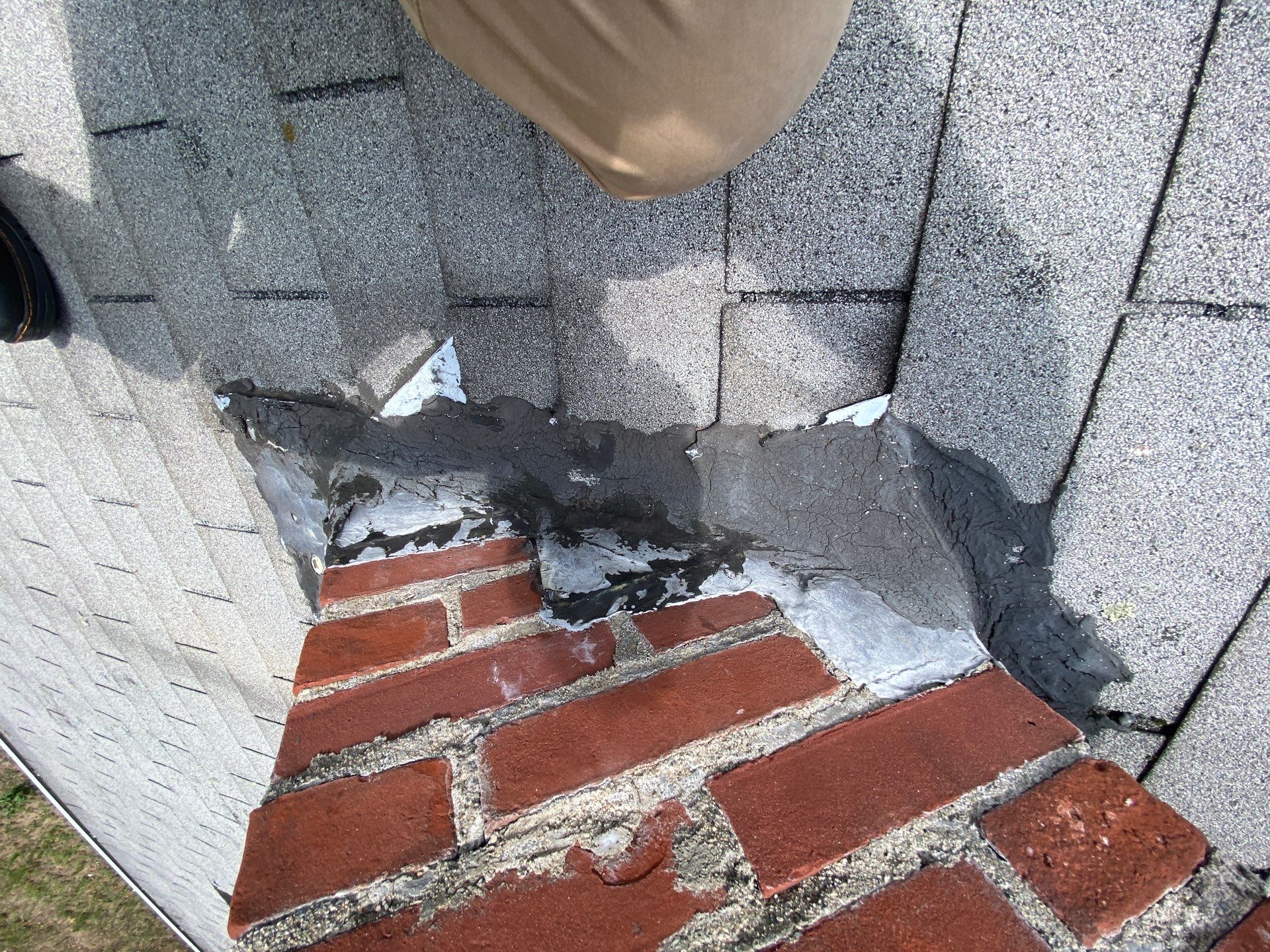 Full Roof Replacement with Platinum Warranty in Woburn, MA by Mighty Dog Roofing of Greater Middlesex County