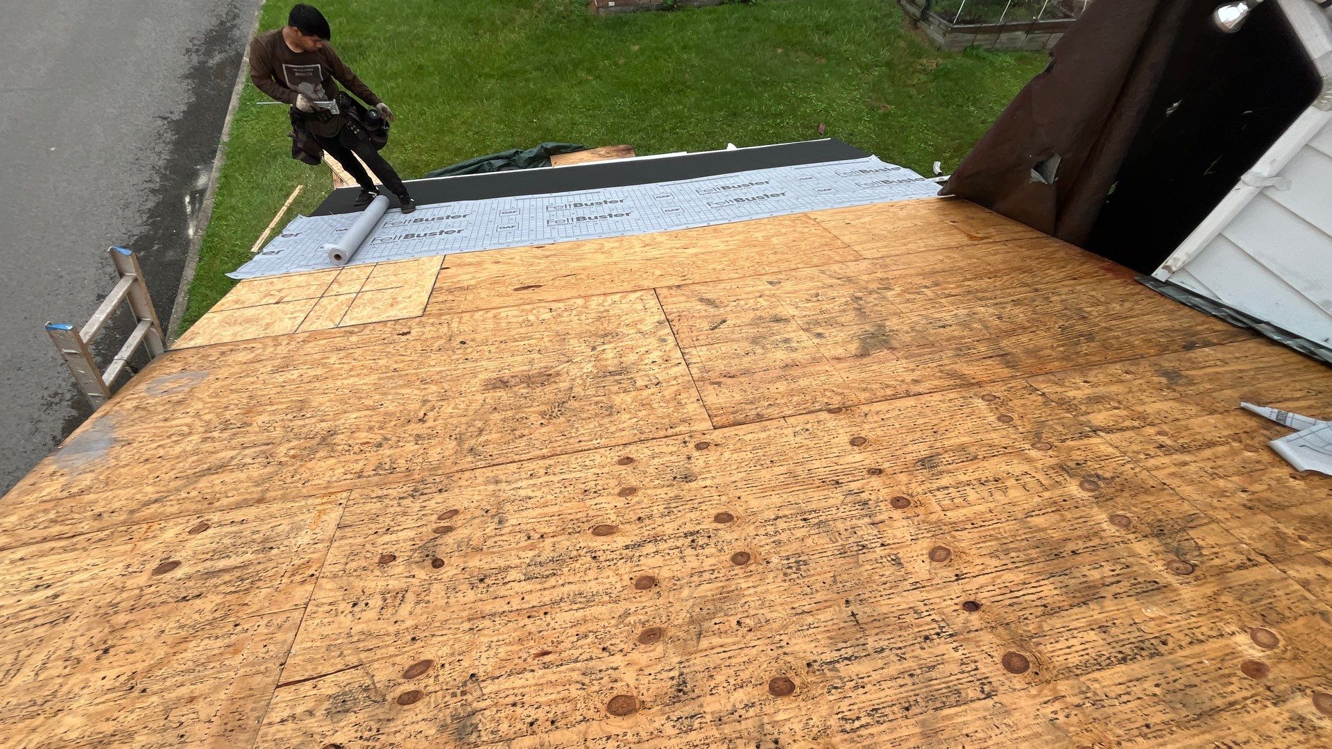 Residential Roofing Installation using GAF Timberline HDZ Oyster Grey by Rainstoppers Roofing