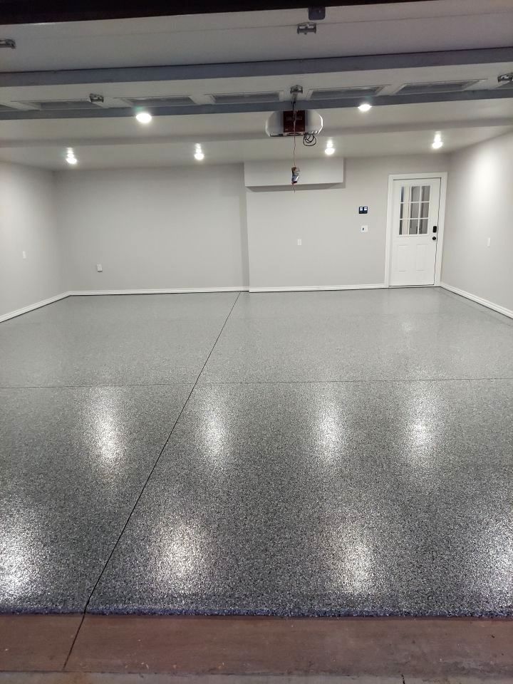 Garage Floor Coating with Smoke by Copperhead Coatings