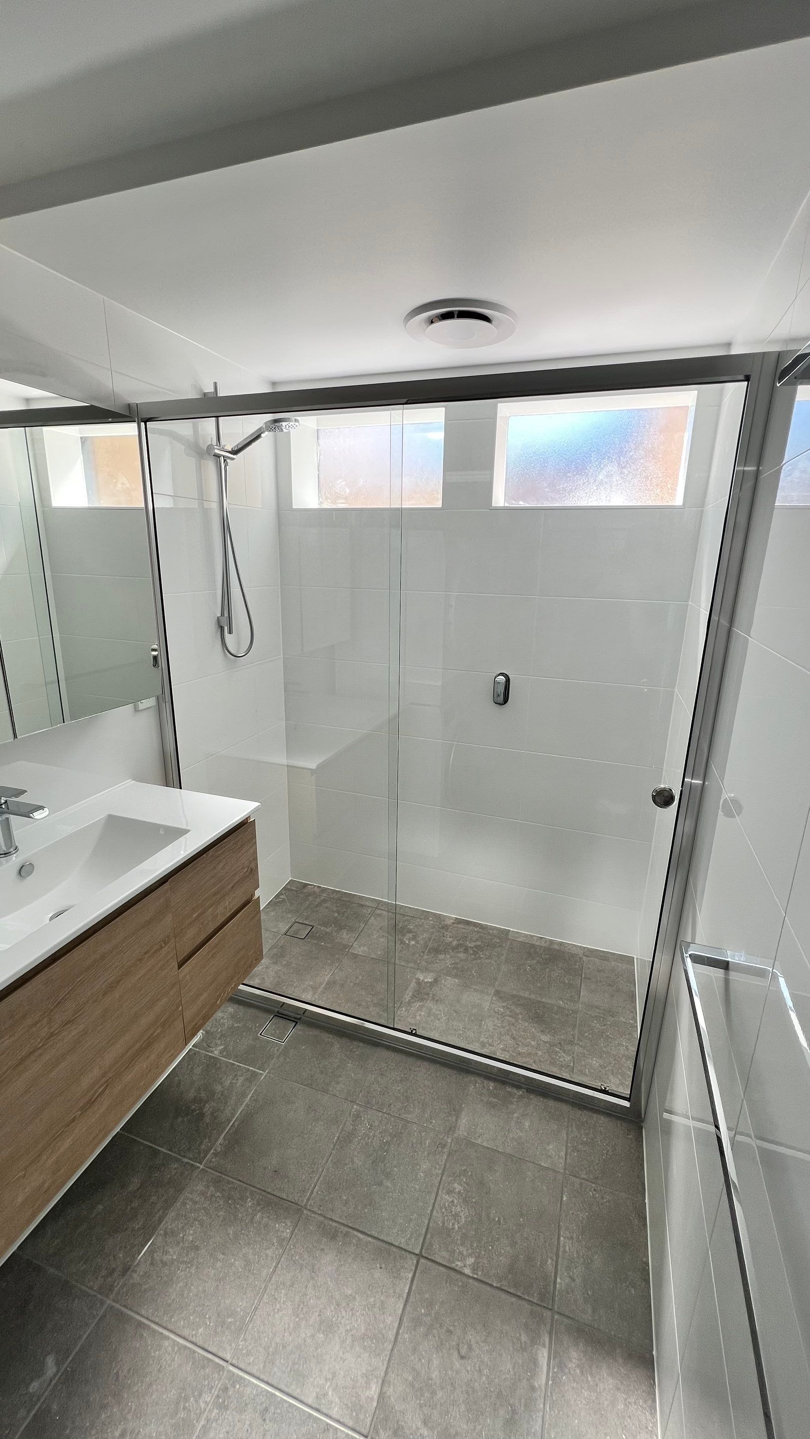 Bathroom/Laundry Renovation by Re-seal Bathrooms