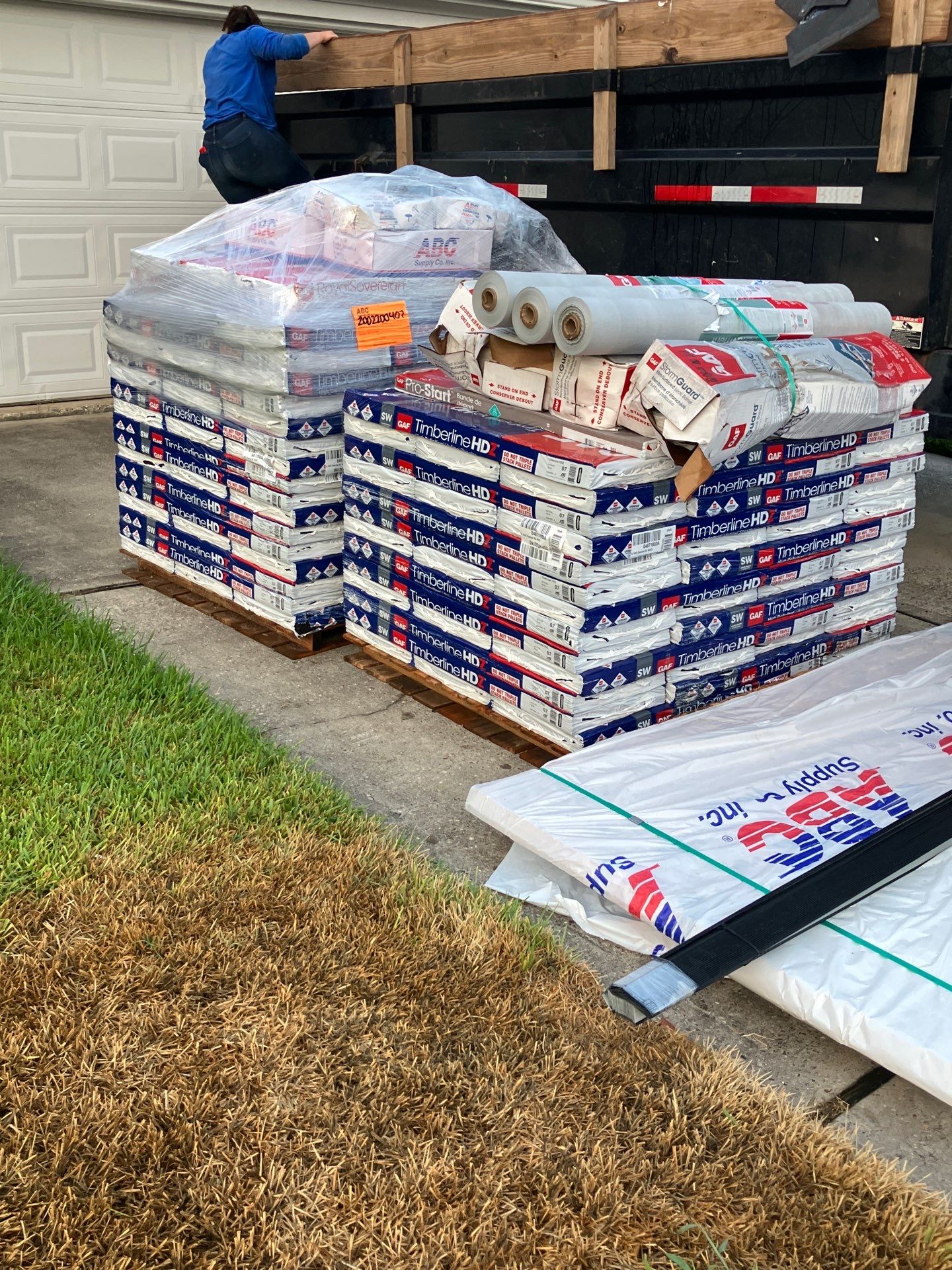 Project in Spring by Royal Crown Roofing 