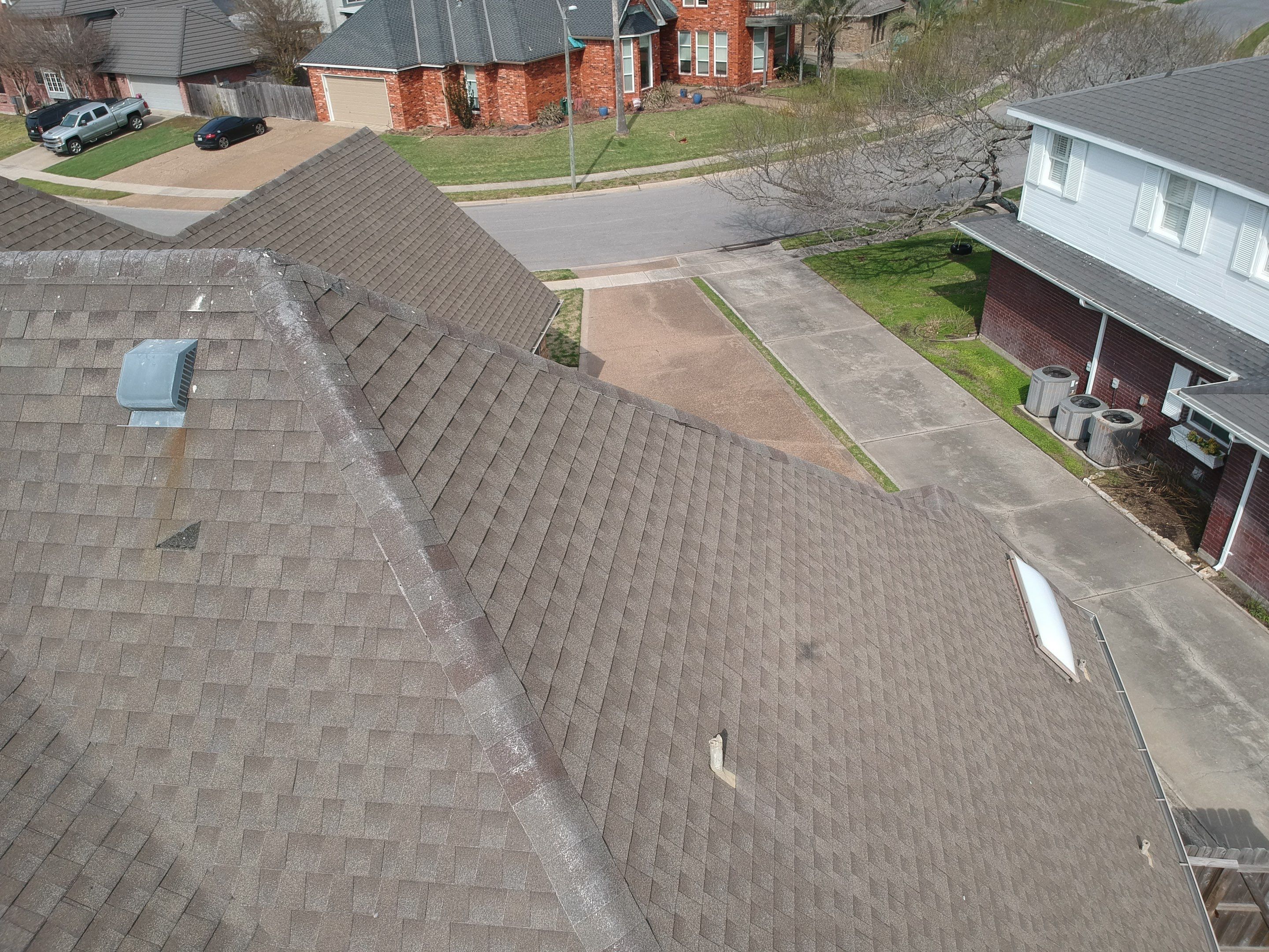 Residential Roofing Installation using Owens Corning Duration Tru Defintion Peppercorn by Galvan Roofing and Construction