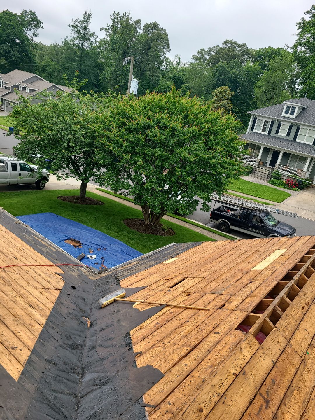 Arlington: CertainTeed Landmark Pro Designer Shingles in Max Def Pewter by RM Banning, Inc.