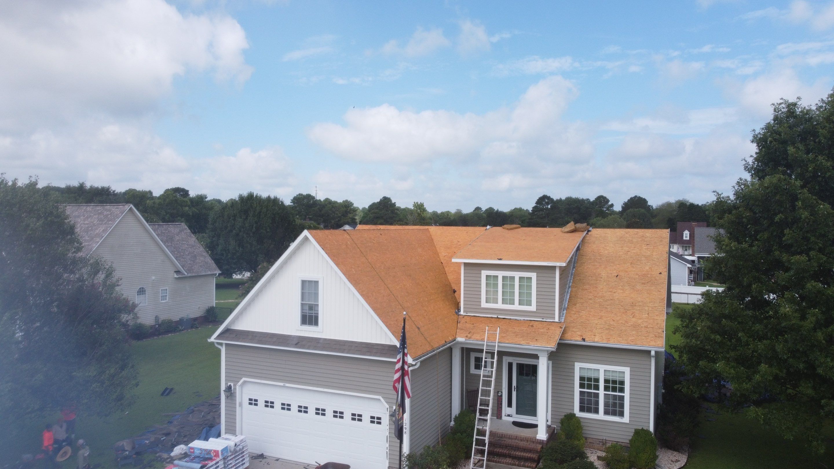GAF HDZ Weathered Wood by Skybird Roofing