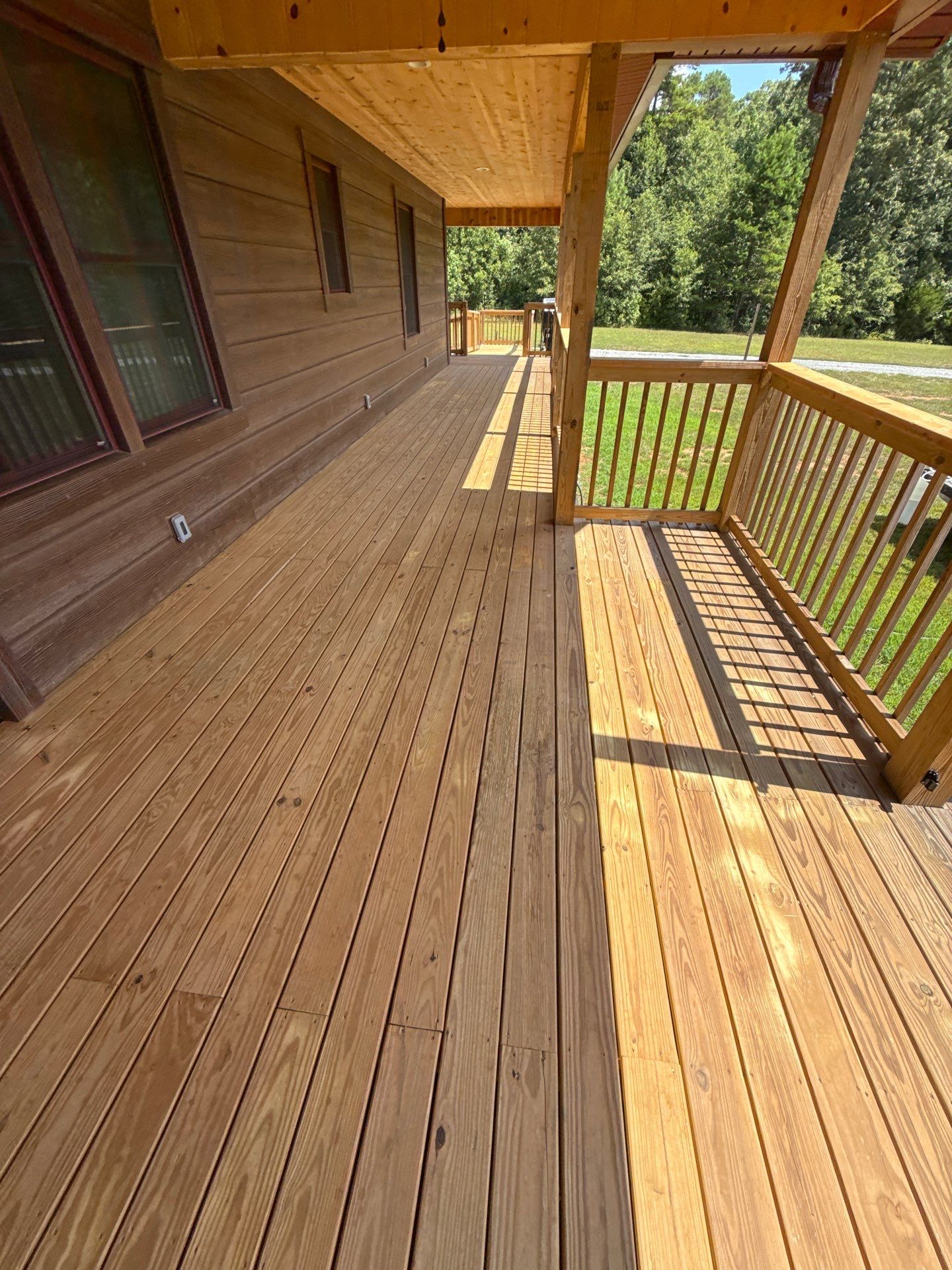 Wood Deck using Wood Sealant by DuraSeal