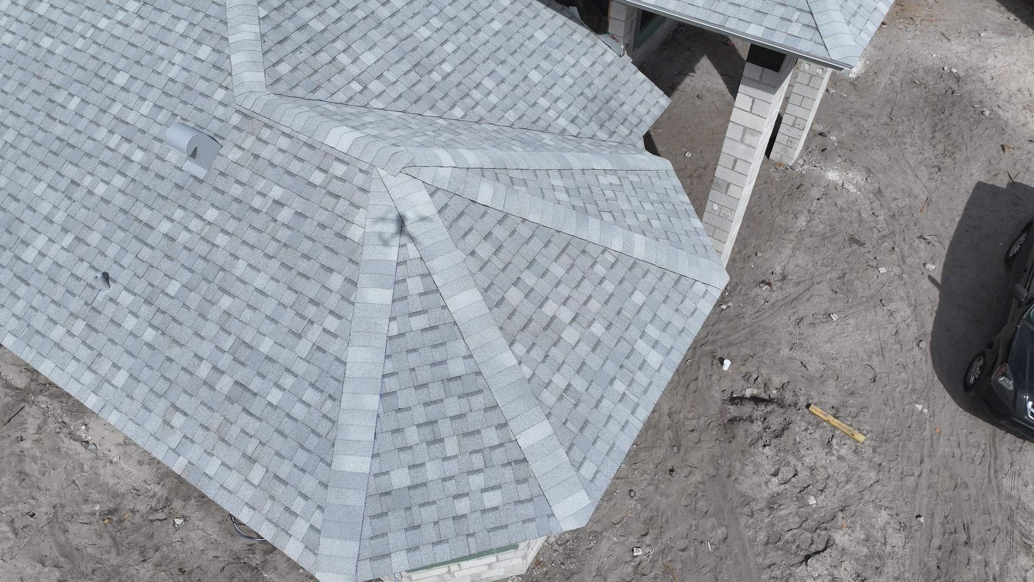 Tamko Heritage Glacier White by Total Roofing System The Metal Roof Experts