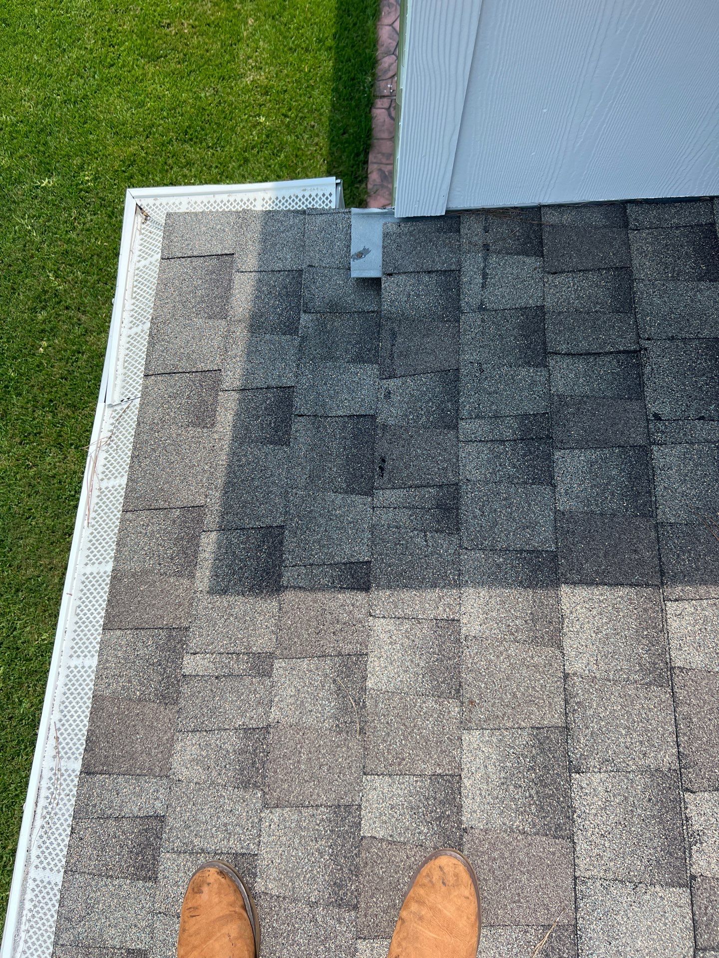 Hail Damage using Owen's Corning Duration (Lifetime) Shingles by Roof Repair Company