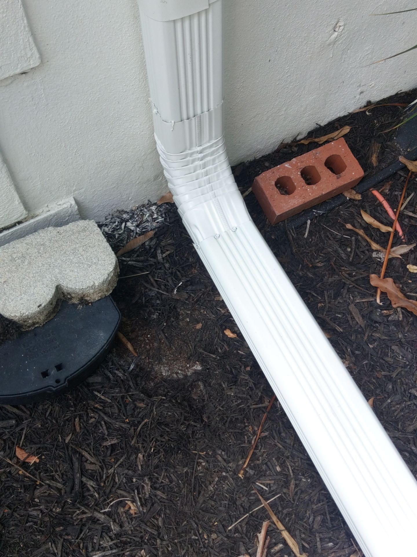 K-Style Seamless Gutter Installation using 3X4 Elbow Downspout in Marco Island, FL  by Gutter Professors