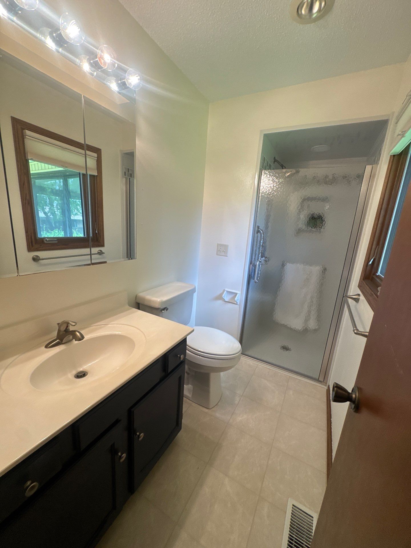 Residential Interior Repaint by Midwest Paint LLC