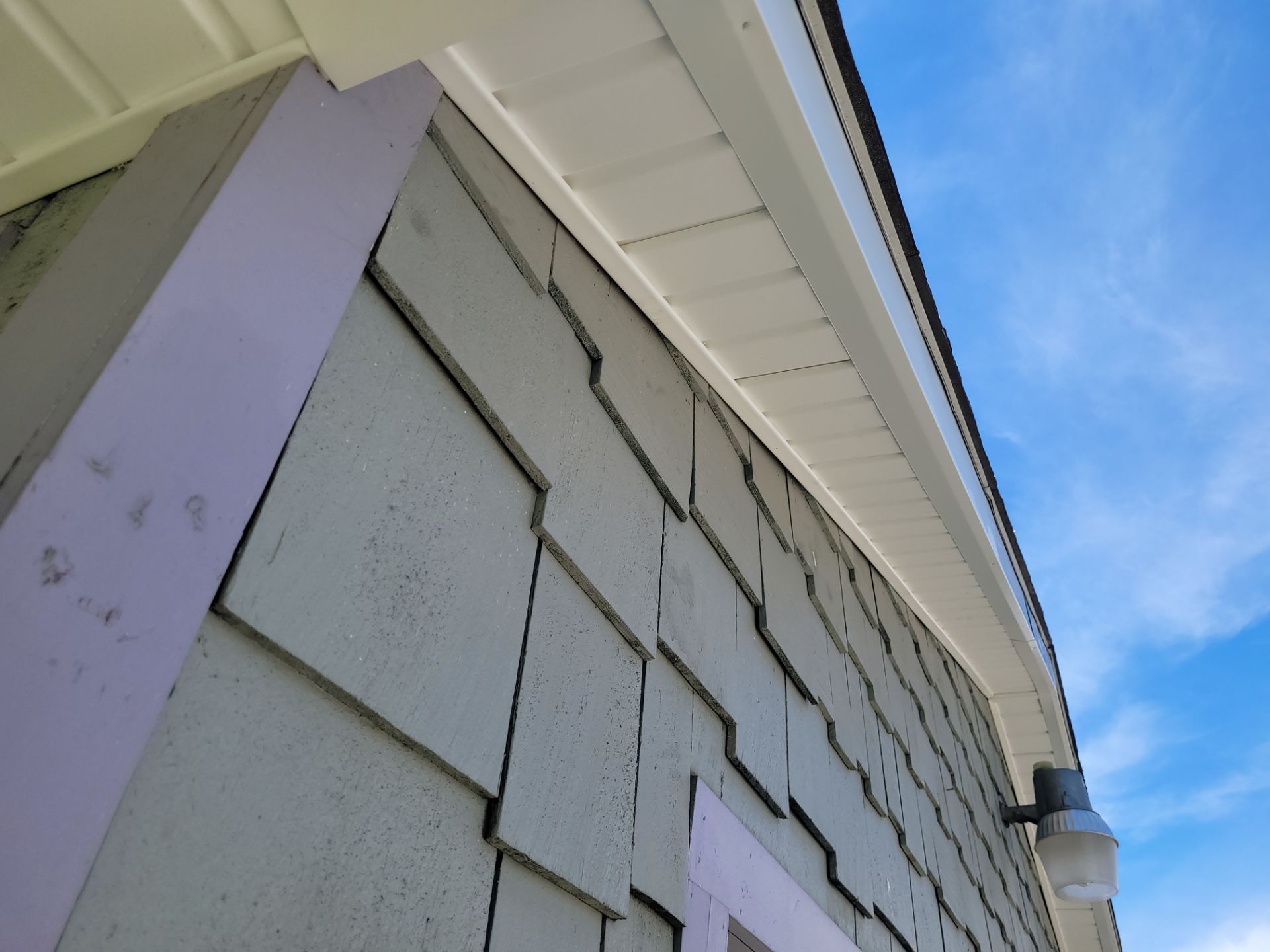 Kelly Locke by Silver Leaf Contracting 