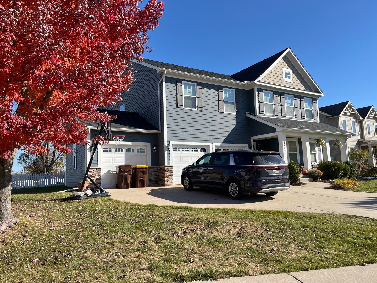 Hail Damaged - Replaced with GAF HDZ WeatheredWood by Acme Exteriors