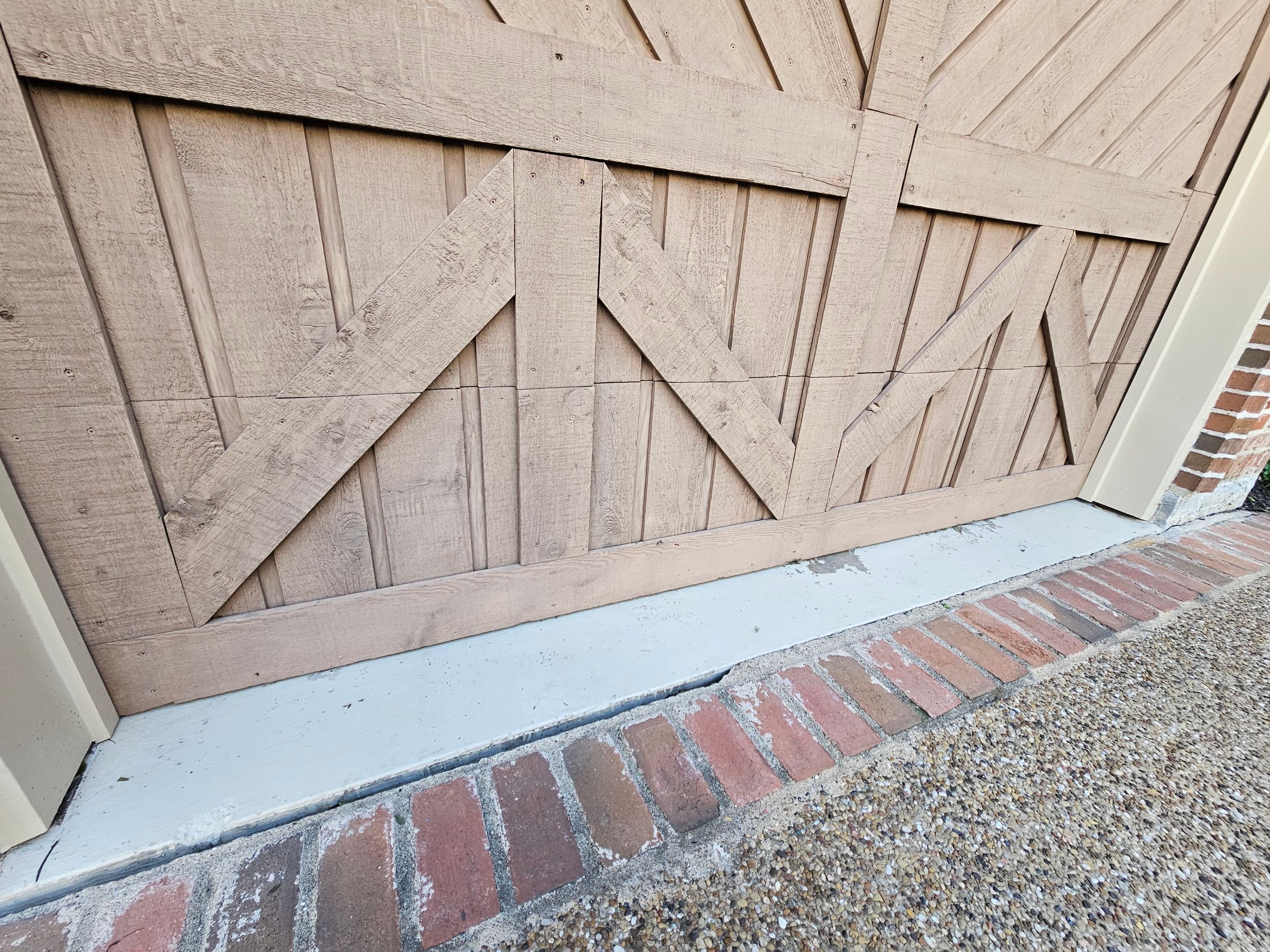 Exterior & interior paint, Garage door repairs, roof replacement & leak repairs by EL-GC LLC 