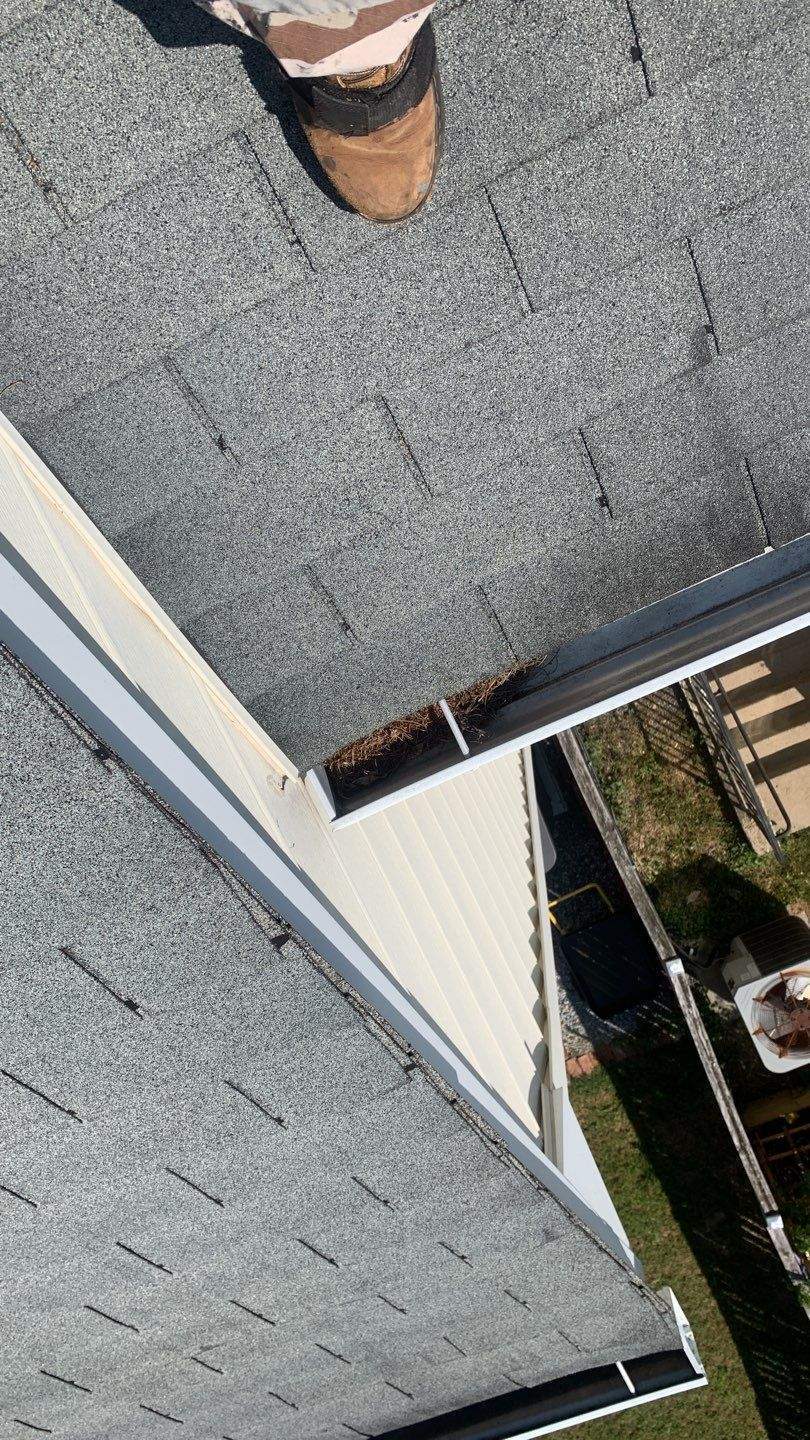 Asphalt Shingle Roof Installation and Deck Framing in Lincoln by CompanyCam Help Articles Test